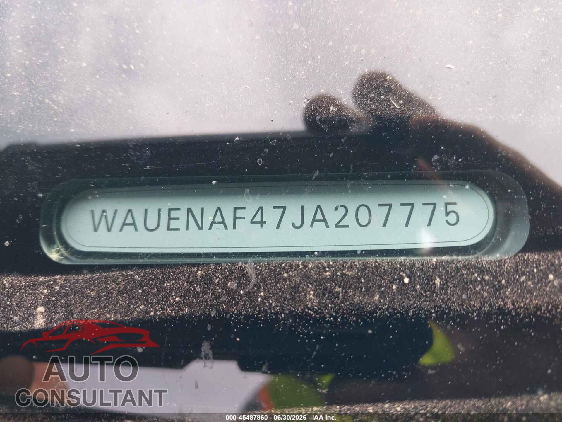 AUDI A4 2018 - WAUENAF47JA207775