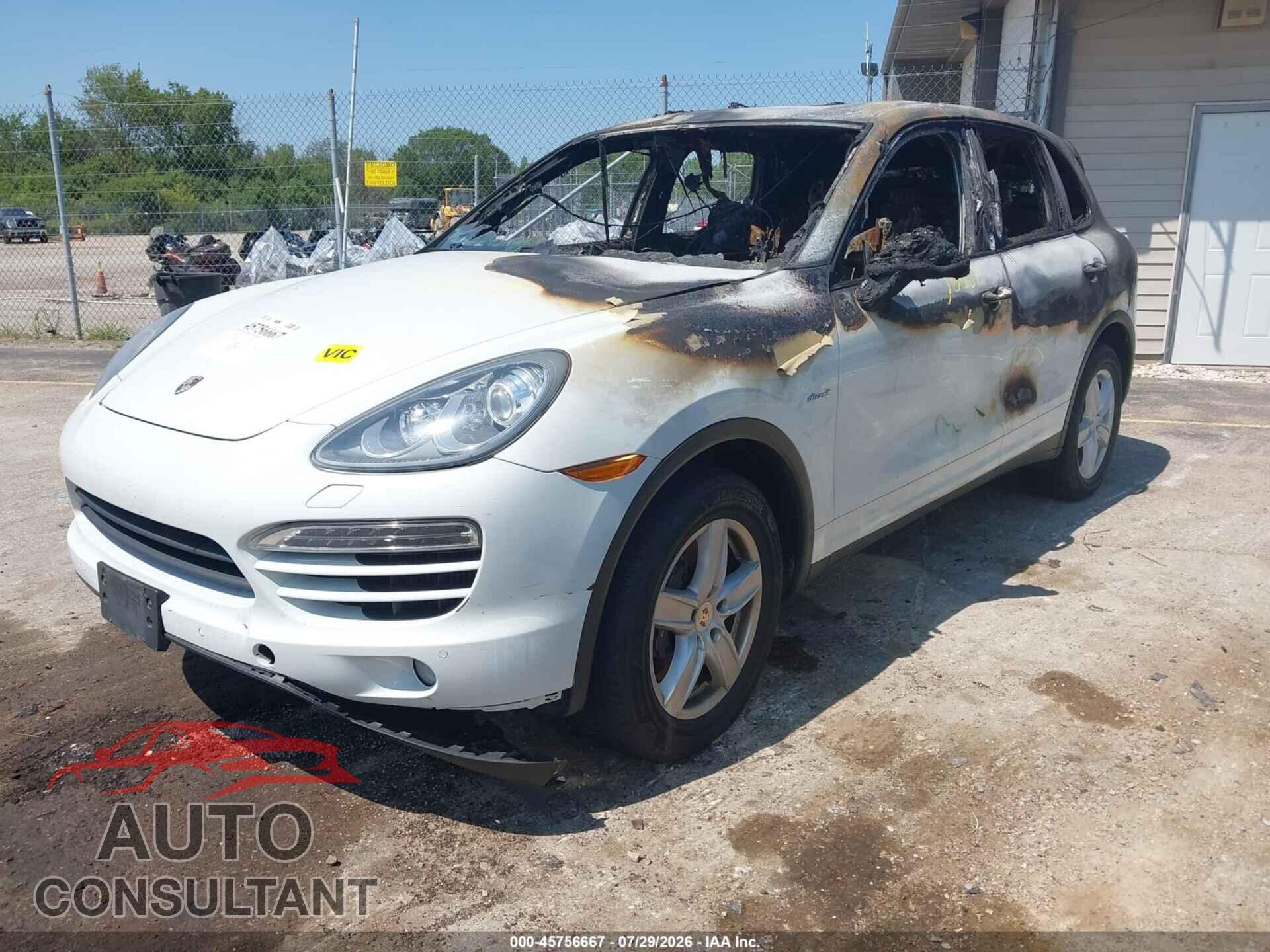 PORSCHE CAYENNE 2013 - WP1AF2A2XDLA23805