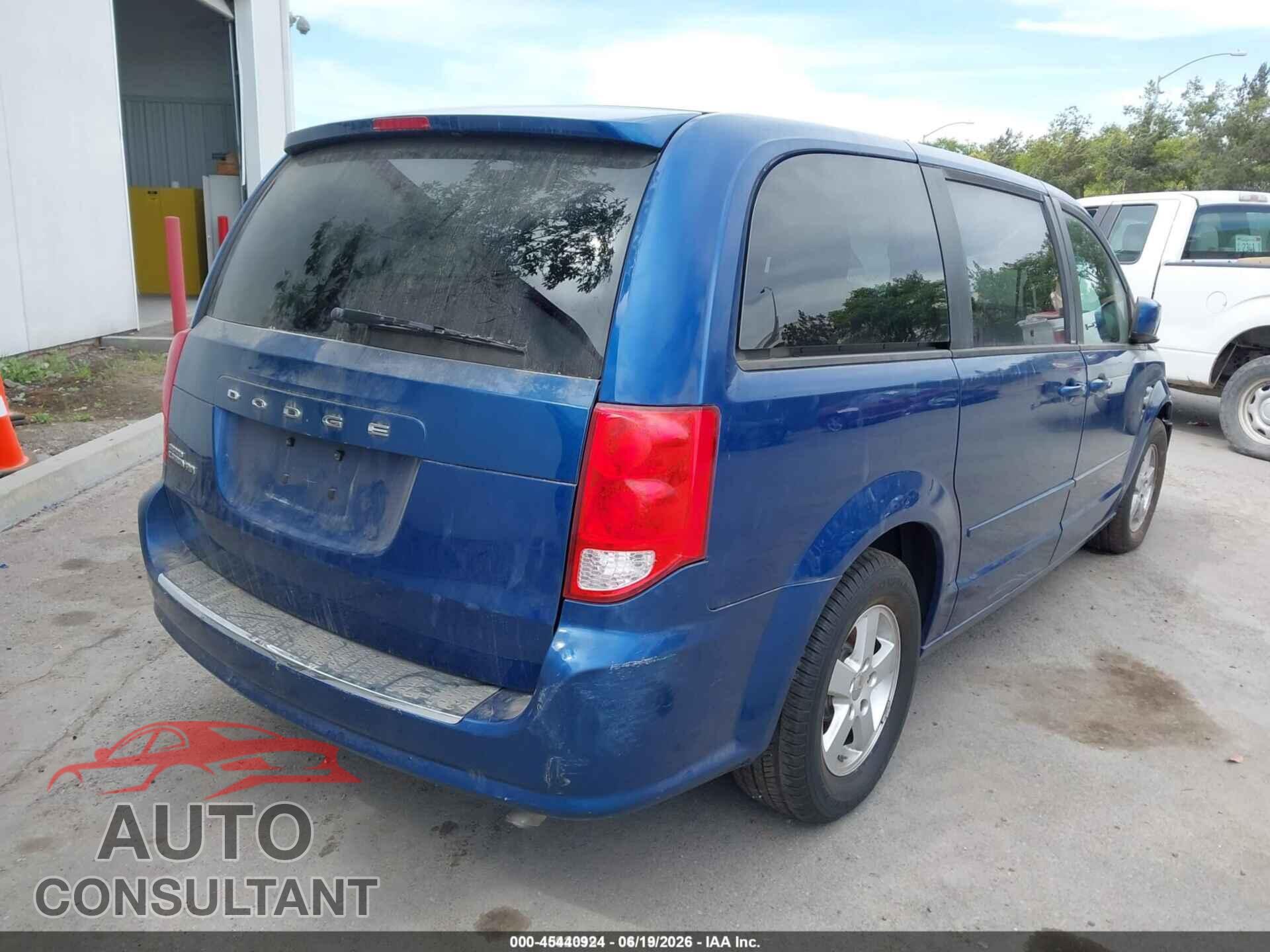 DODGE GRAND CARAVAN 2011 - 2D4RN3DG4BR617351