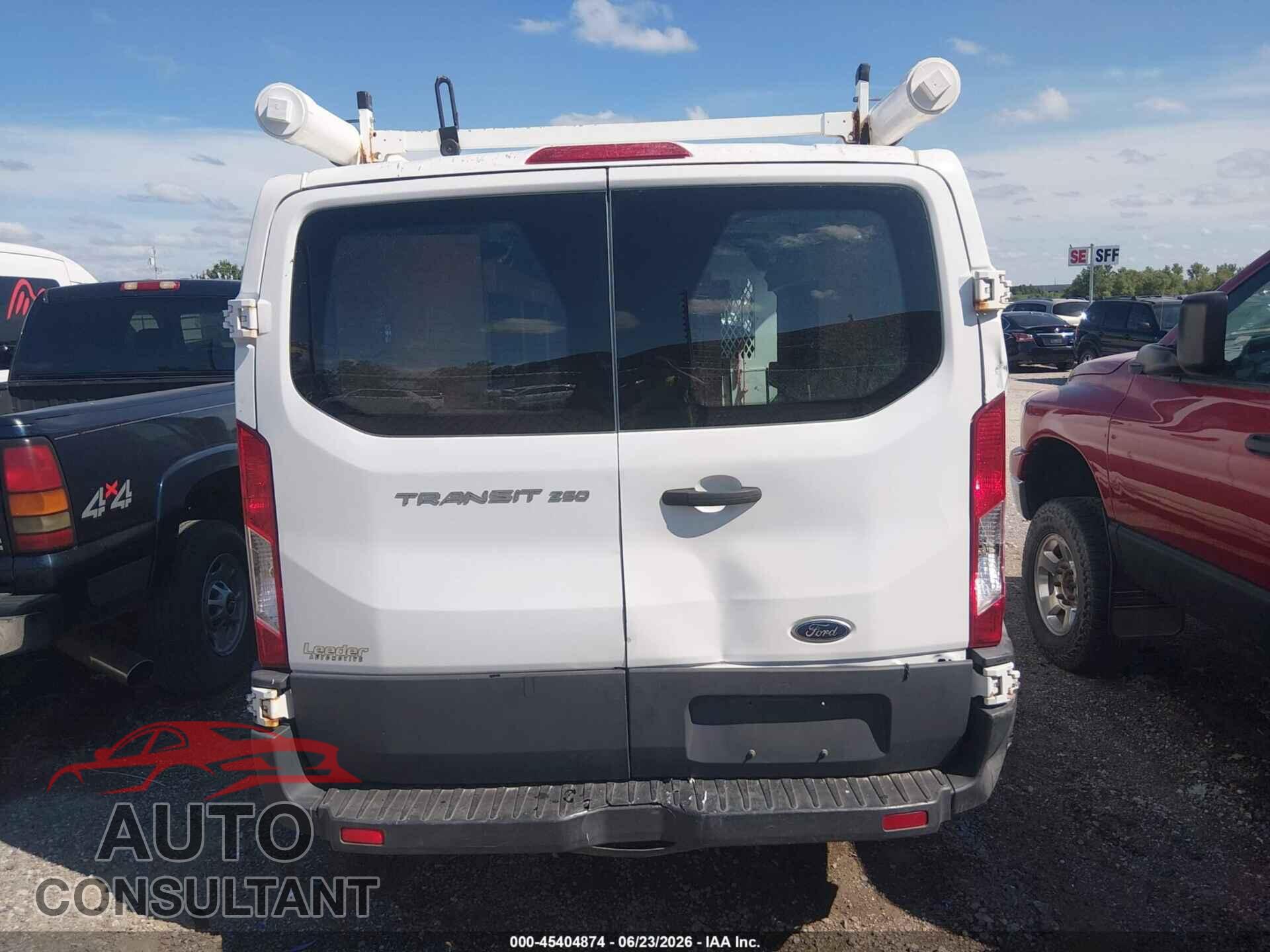 FORD TRANSIT-250 2015 - 1FTNR1ZMXFKB02734