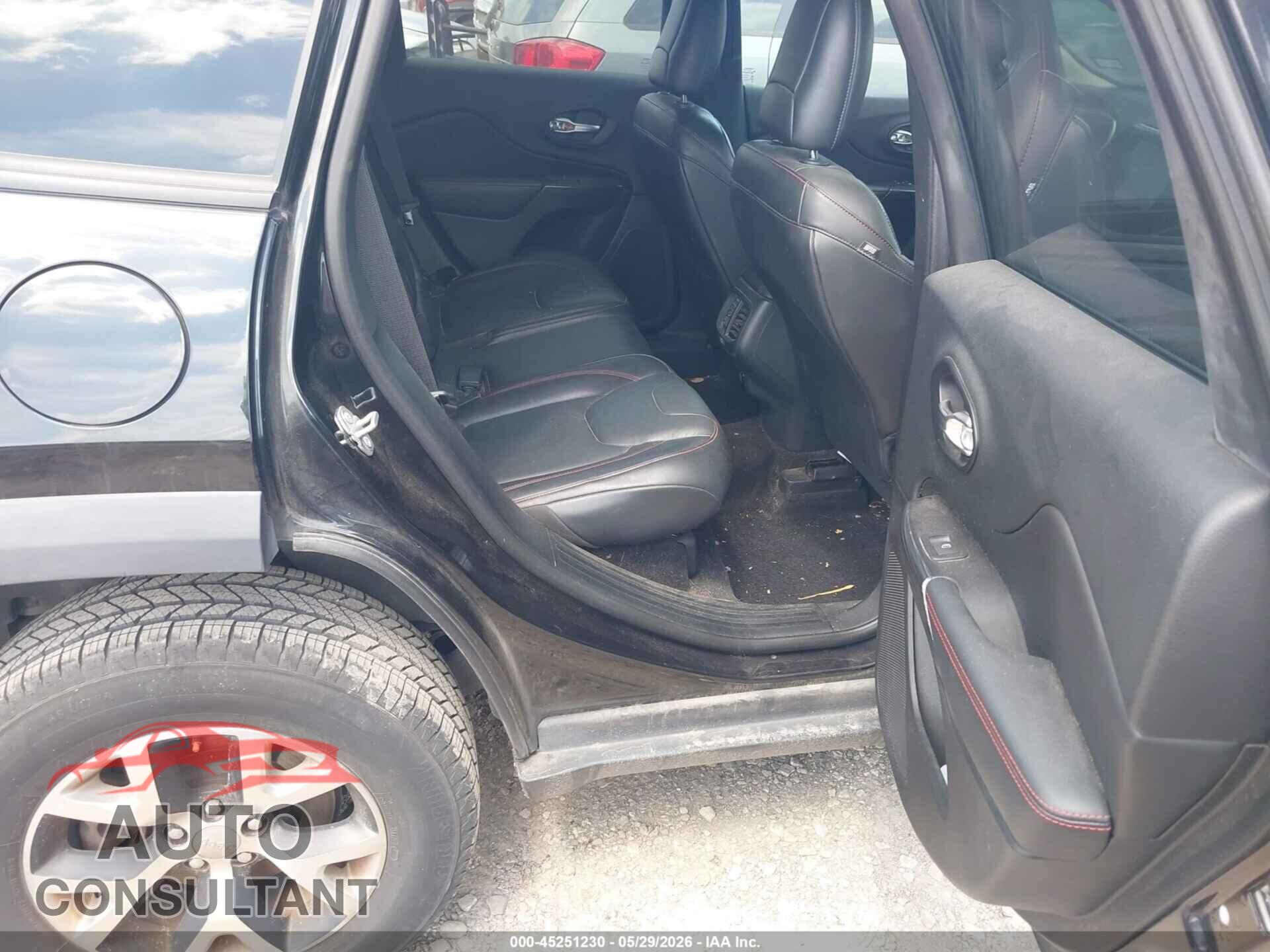 JEEP CHEROKEE 2015 - 1C4PJMBS9FW520527