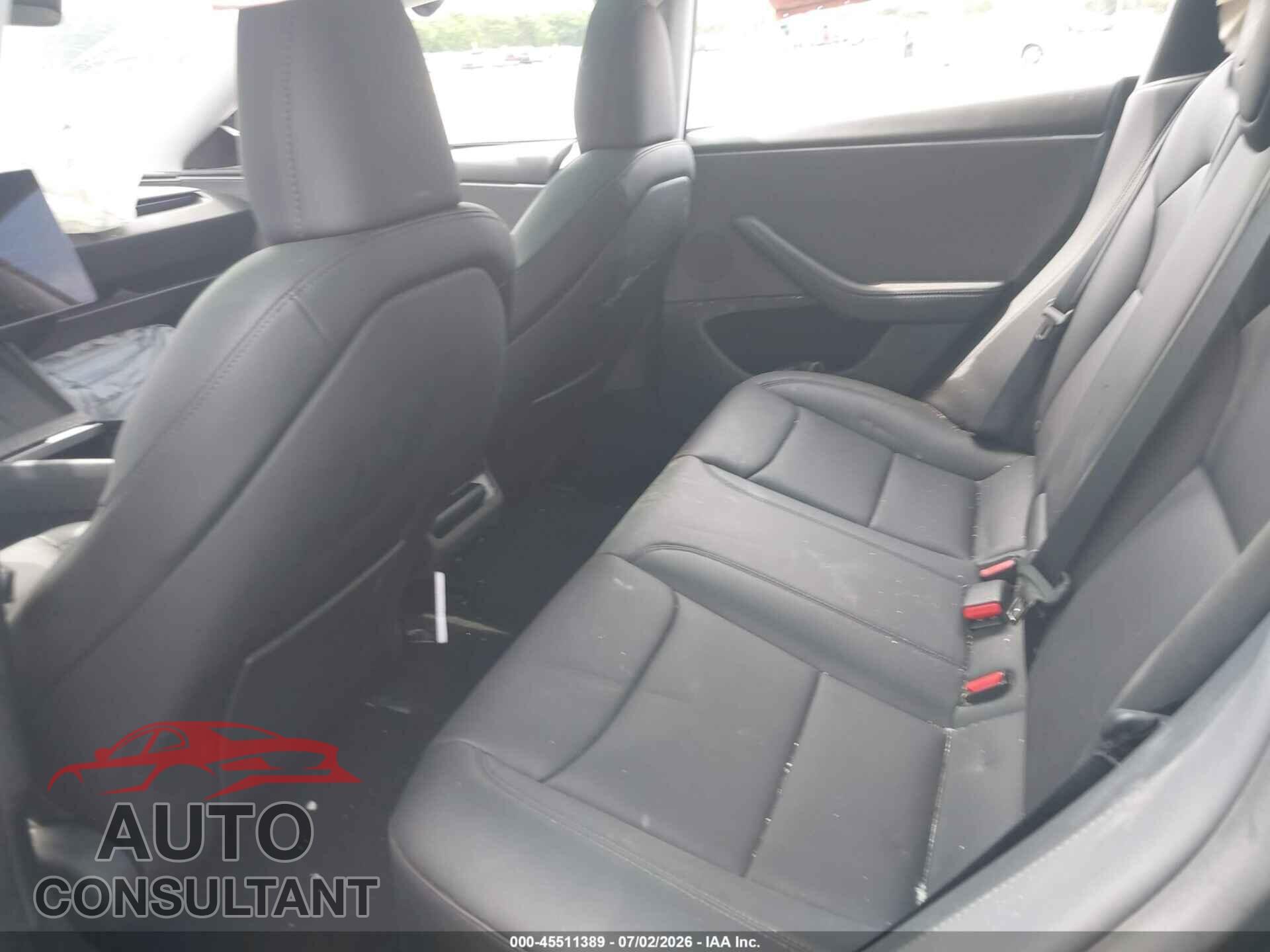 TESLA MODEL 3 2026 - 5YJ3E1EA7TF144009