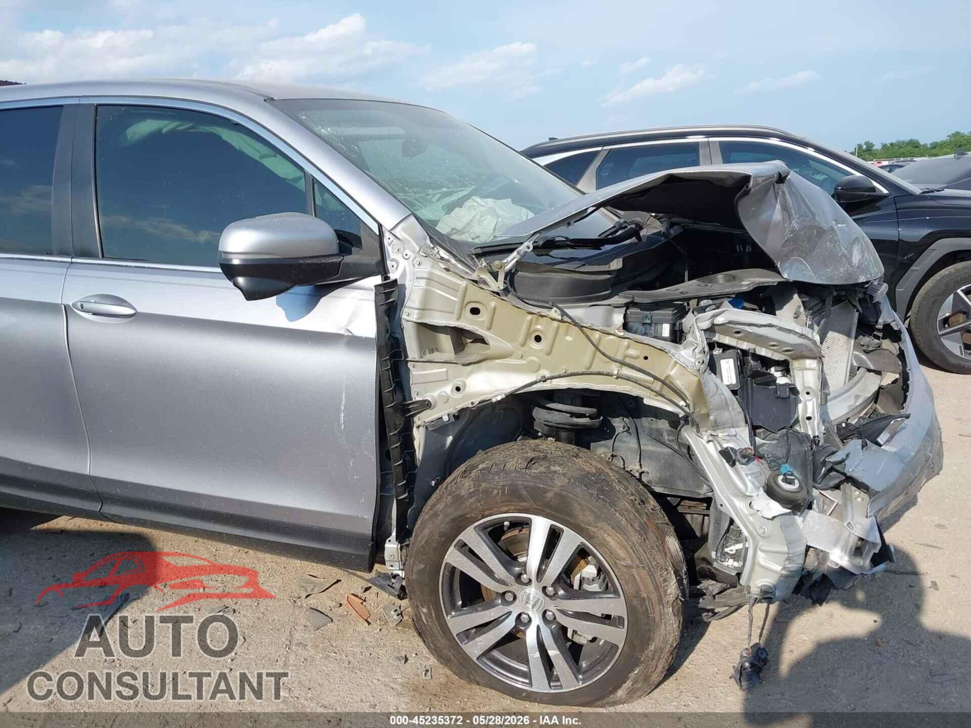 HONDA PILOT 2017 - 5FNYF5H32HB017604
