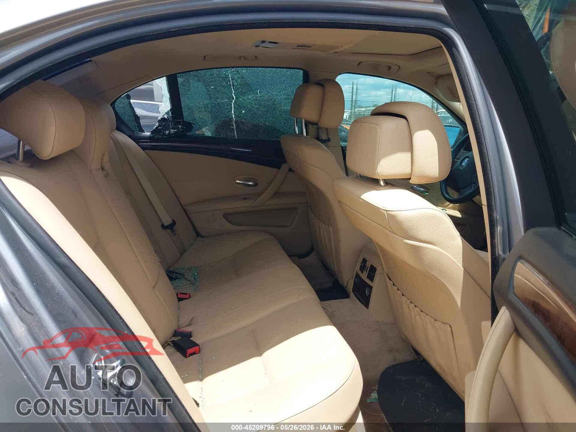 BMW 528I 2009 - WBANU53529C117585