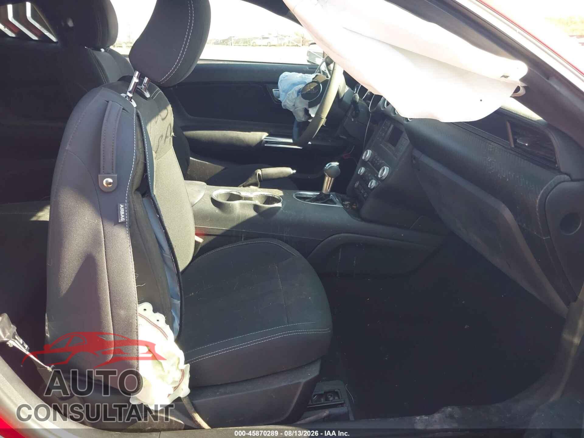 FORD MUSTANG 2021 - 1FA6P8TH0M5120210