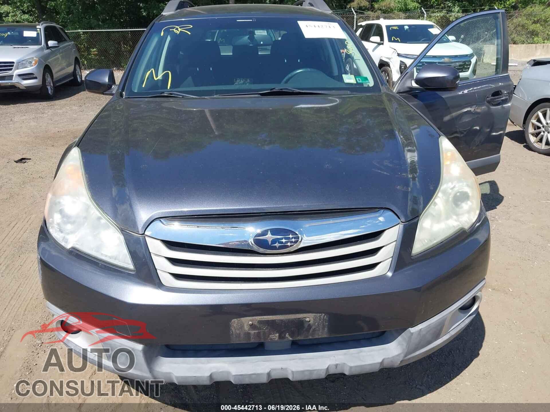 SUBARU OUTBACK 2011 - 4S4BRBCC9B3328515