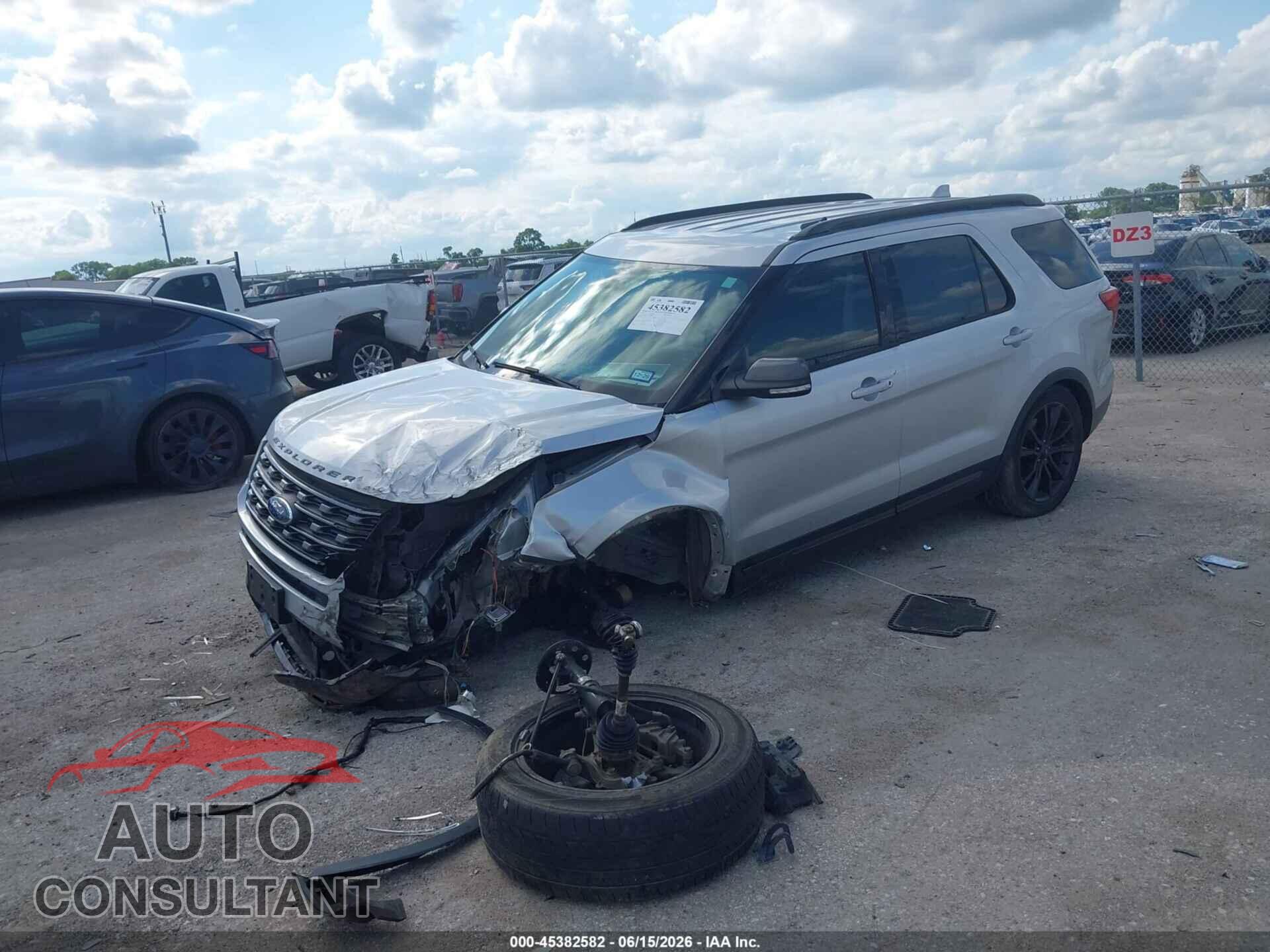 FORD EXPLORER 2017 - 1FM5K7D85HGD85286
