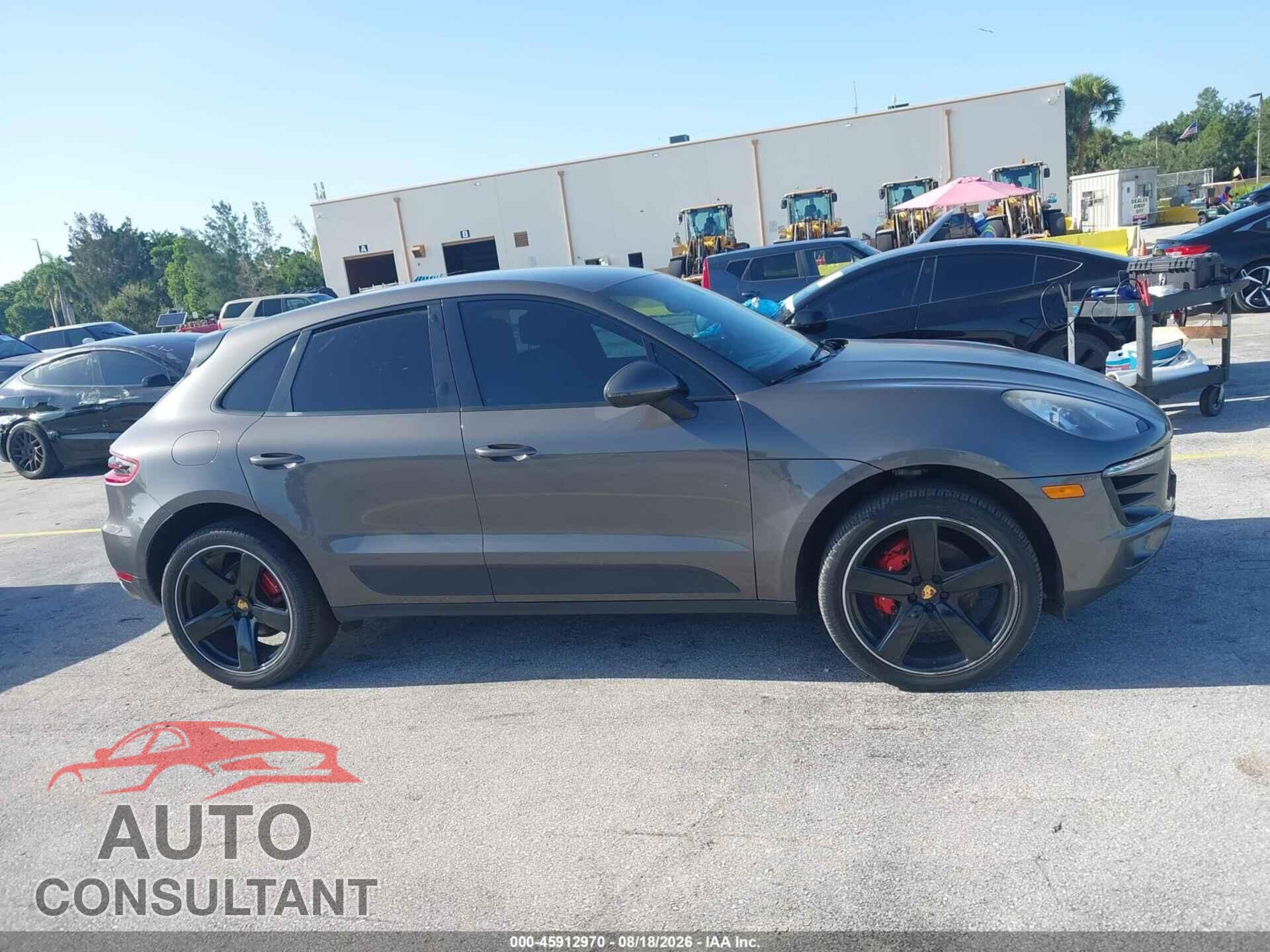 PORSCHE MACAN 2015 - WP1AB2A52FLB69737