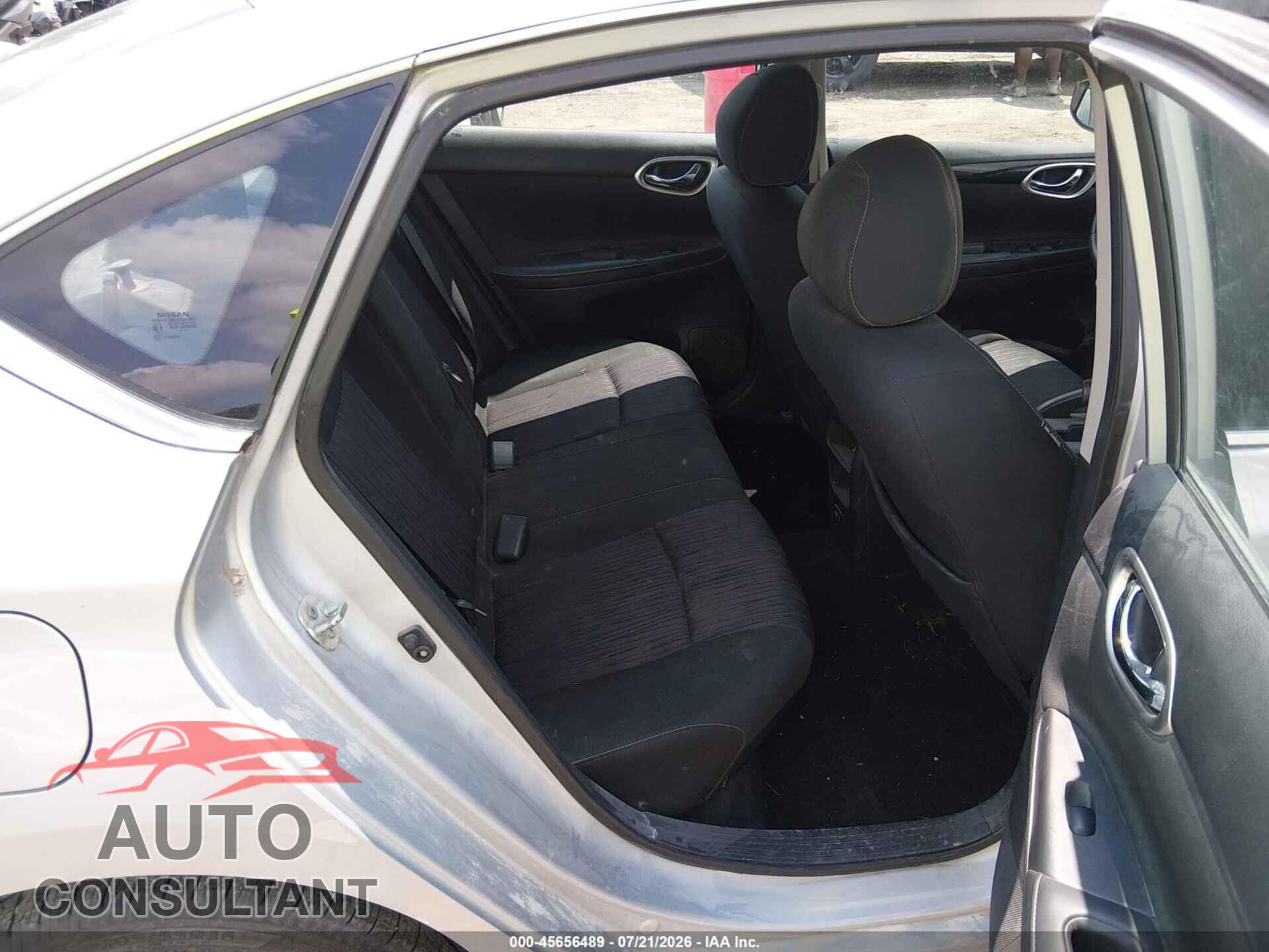 NISSAN SENTRA 2019 - 3N1AB7AP1KY432840