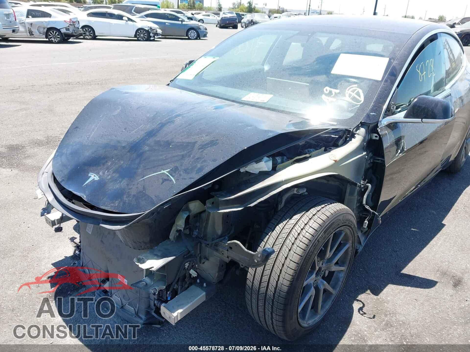 TESLA MODEL 3 2018 - 5YJ3E1EBXJF182131