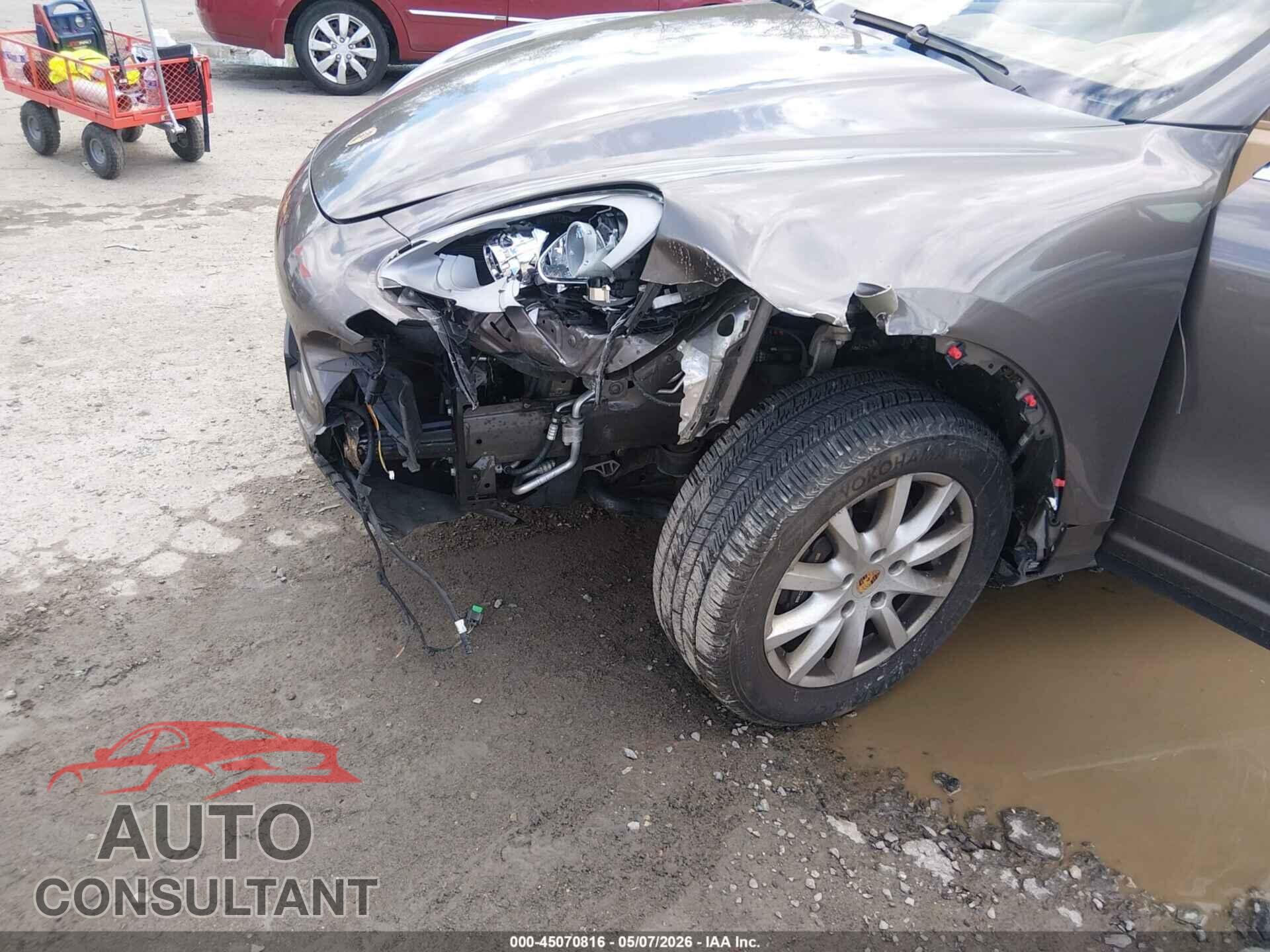 PORSCHE CAYENNE 2014 - WP1AA2A26ELA97612