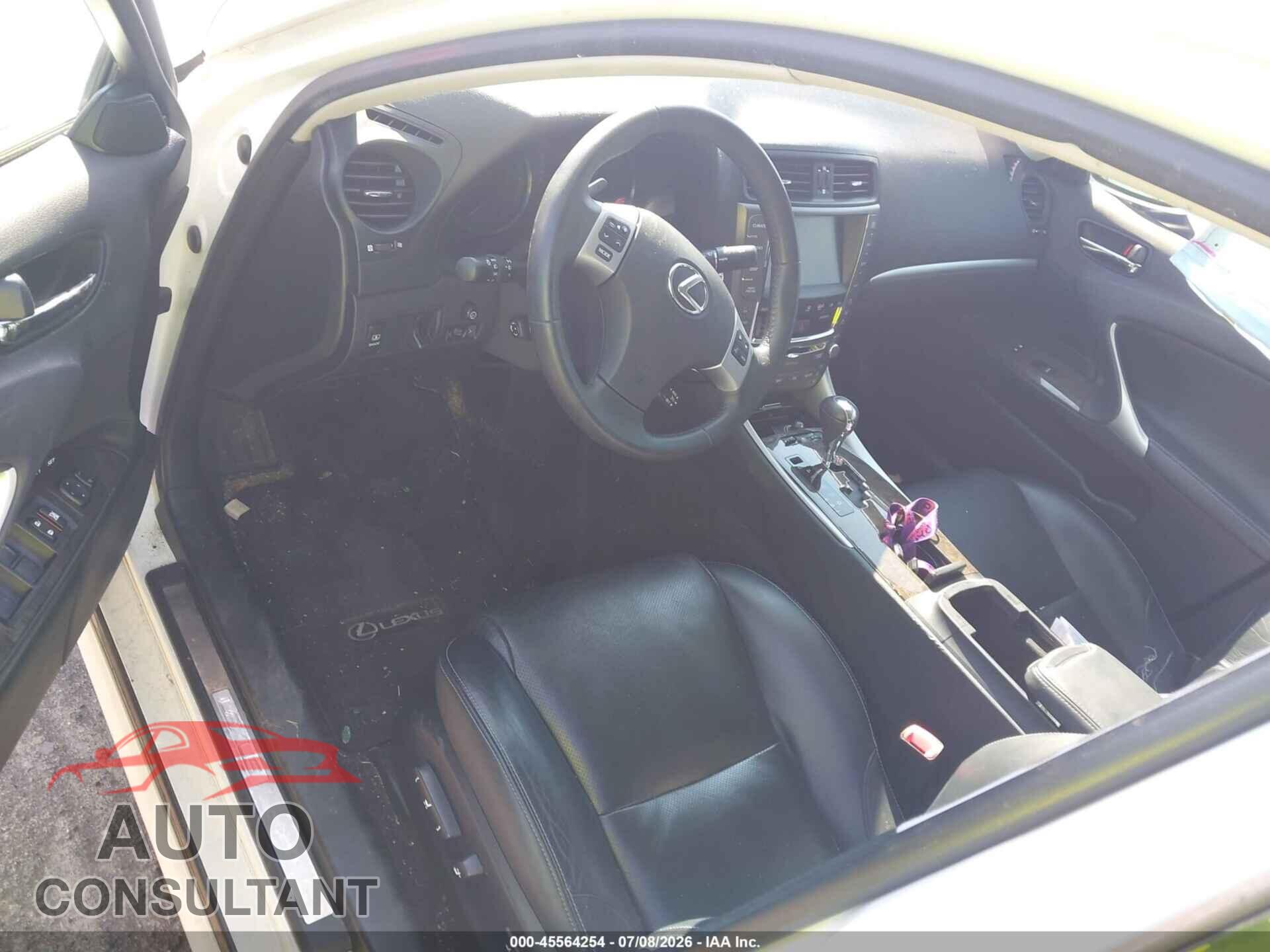 LEXUS IS 250 2011 - JTHCF5C28B5049442