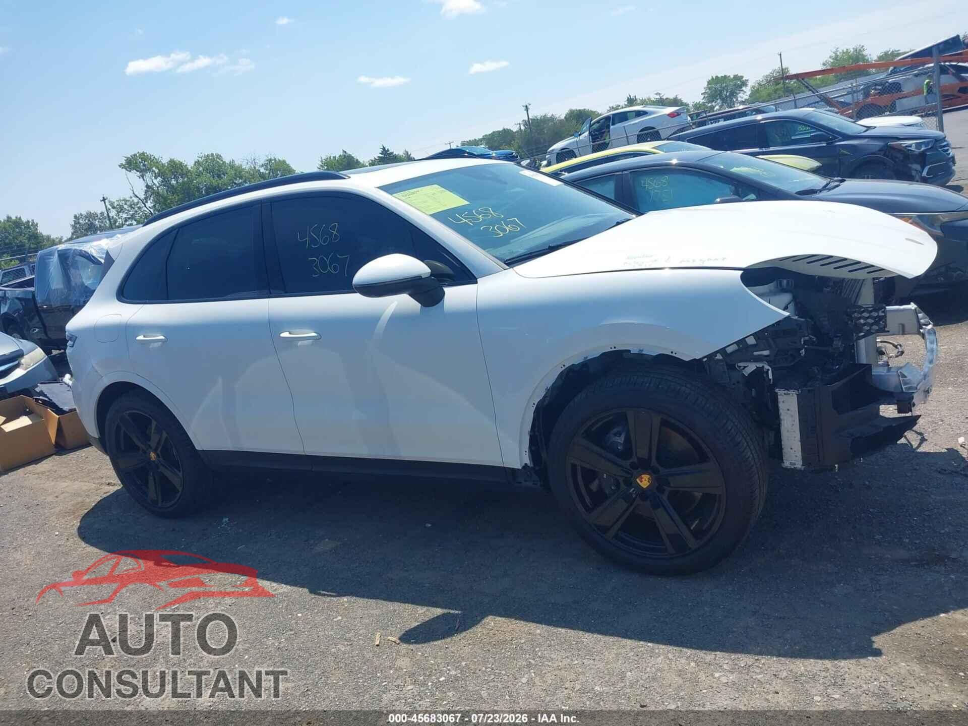 PORSCHE CAYENNE 2024 - WP1AA2AY8RDA07767