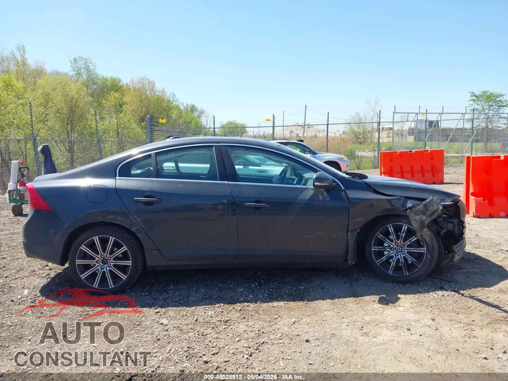 VOLVO S60 2014 - YV1902FH4E2274355