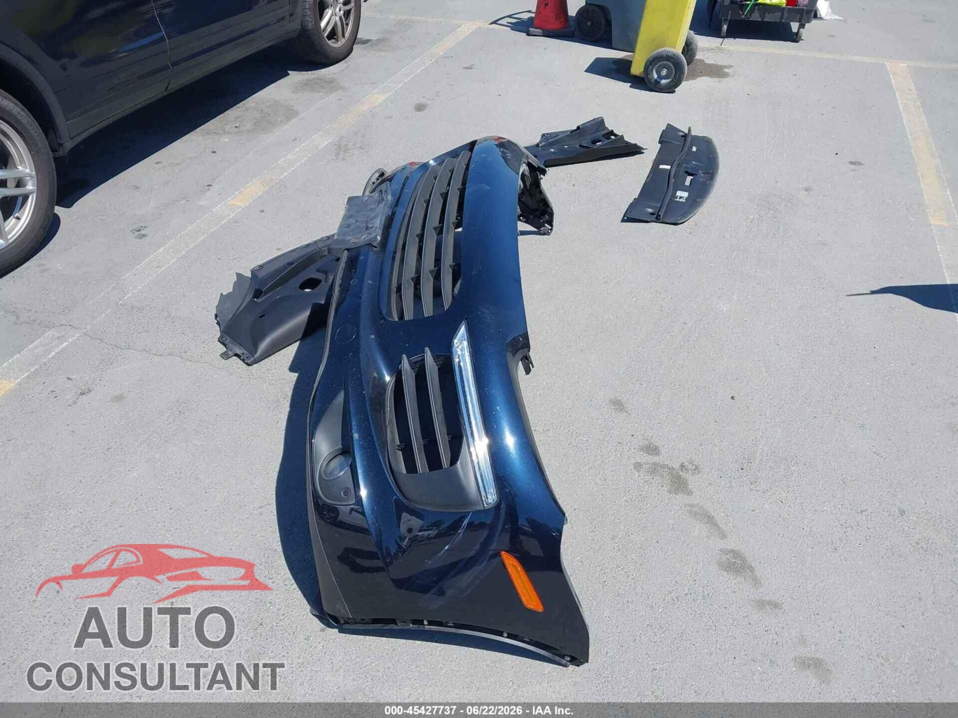 PORSCHE CAYENNE 2016 - WP1AA2A2XGLA01354