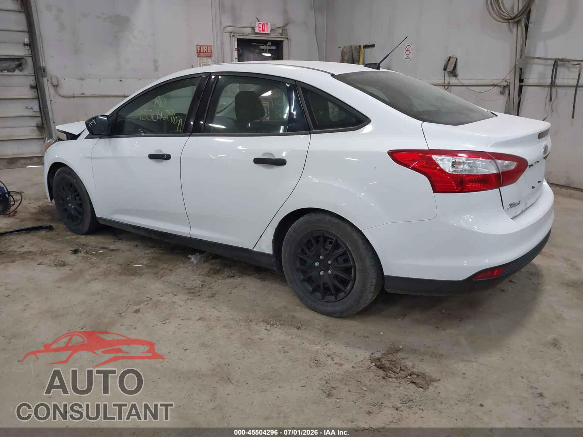FORD FOCUS 2013 - 1FADP3E27DL275819