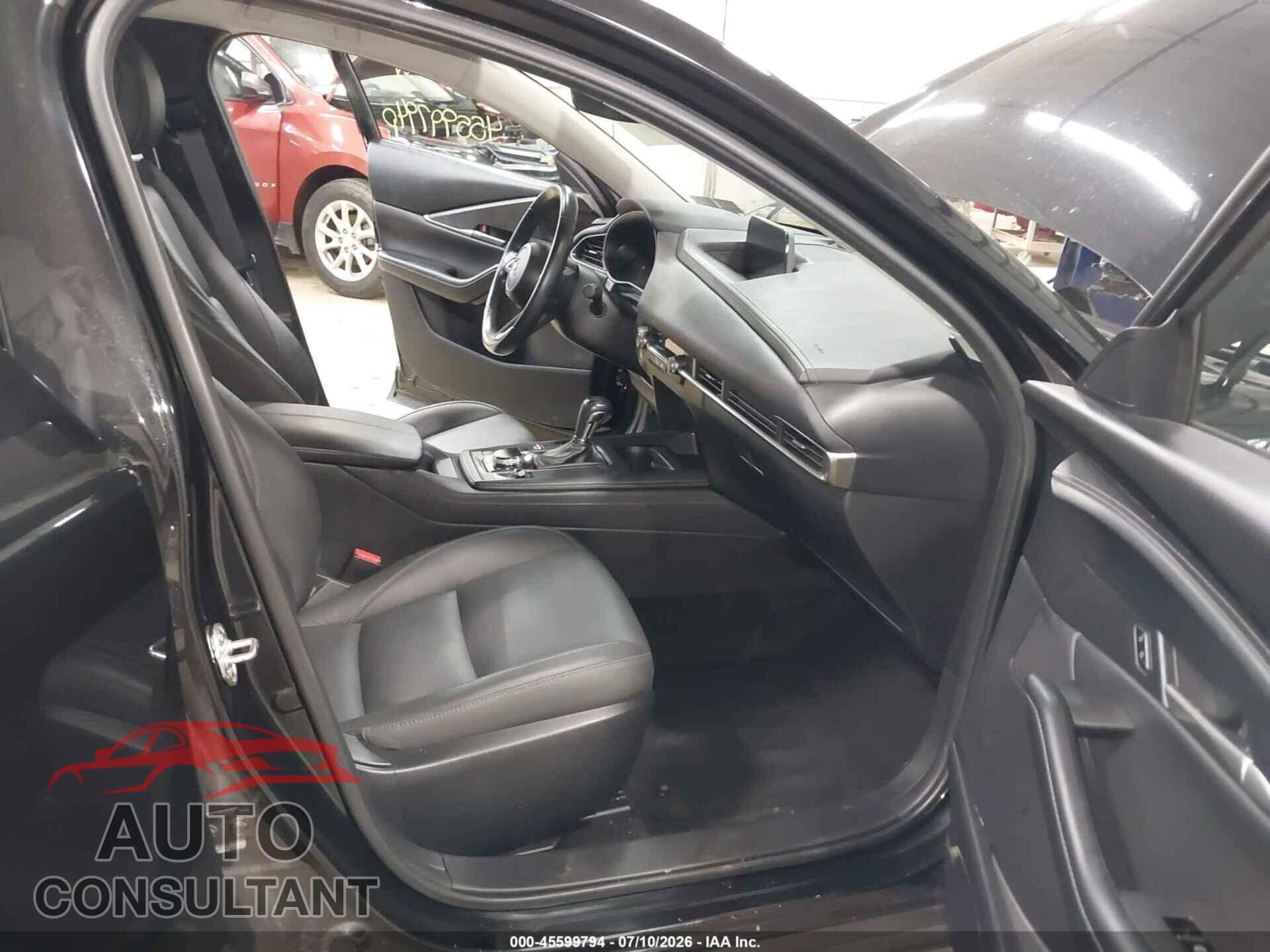 MAZDA CX-30 2023 - 3MVDMBBM3PM588564