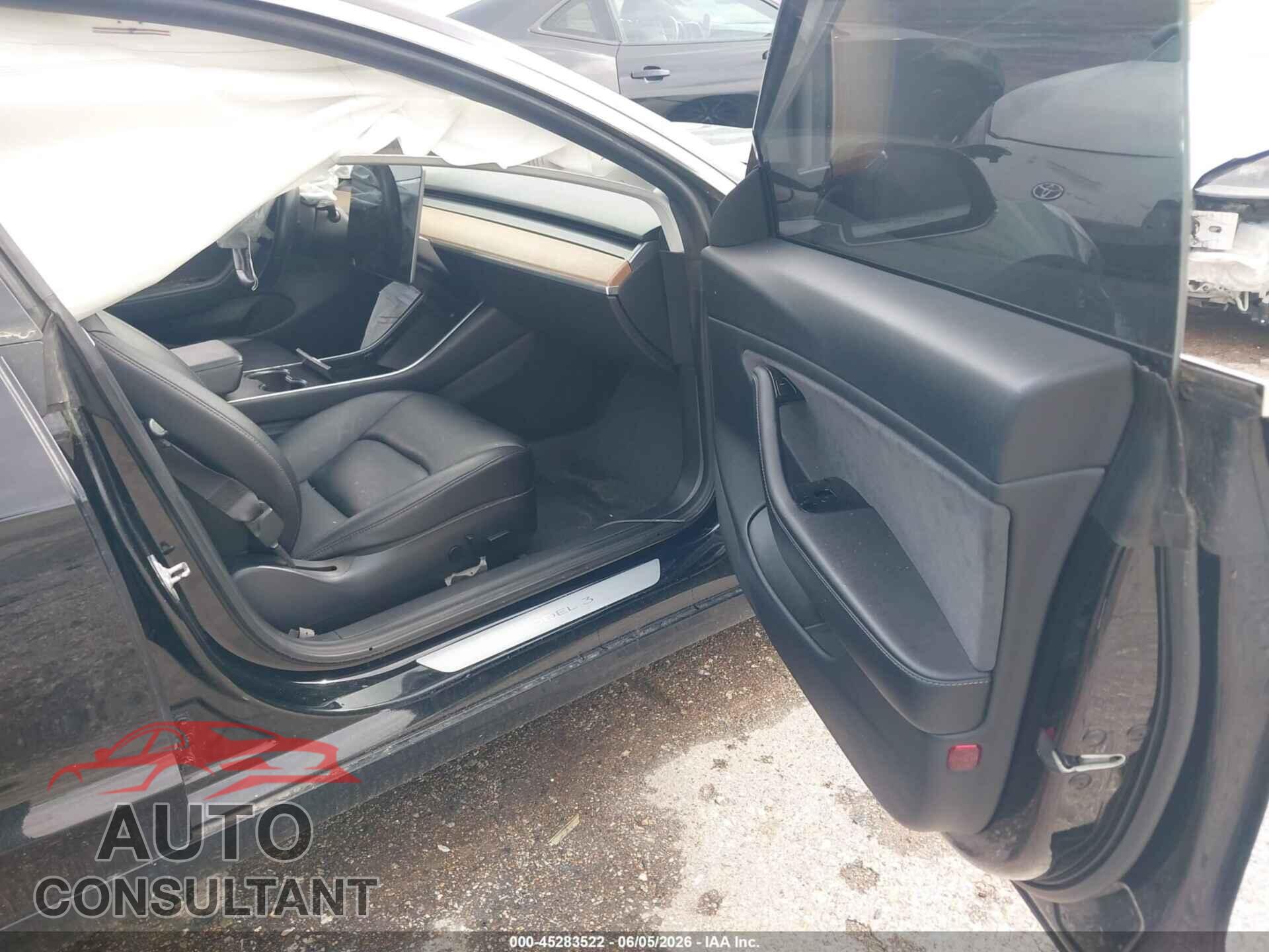 TESLA MODEL 3 2018 - 5YJ3E1EA5JF152056