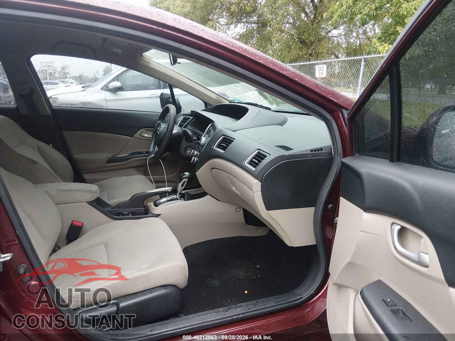HONDA CIVIC 2013 - 2HGFB2F57DH600052