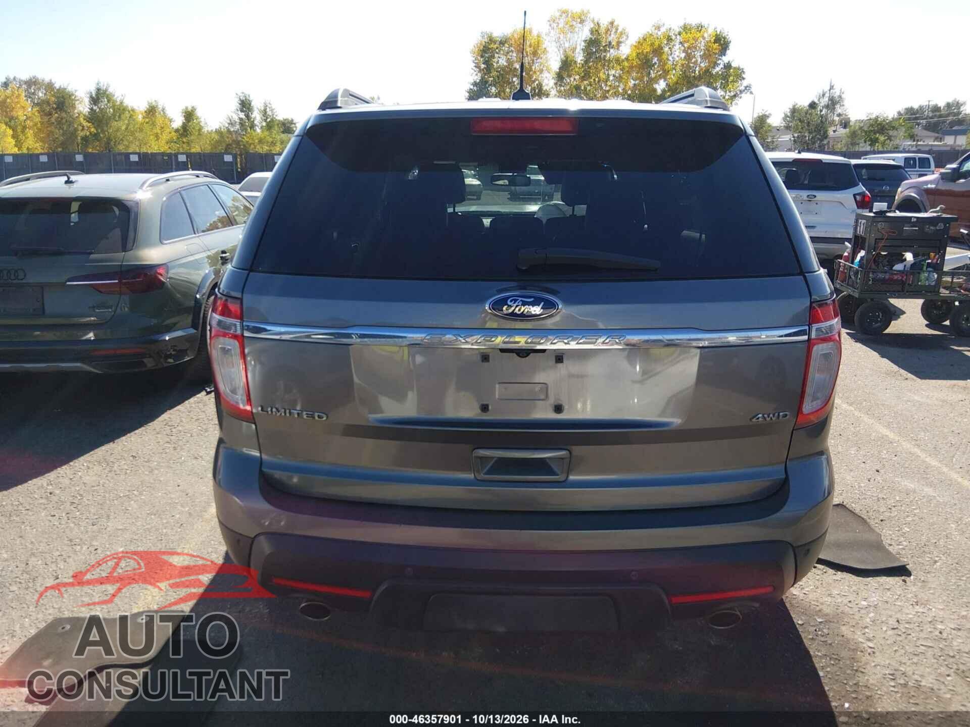 FORD EXPLORER 2011 - 1FMHK8F84BGA93121