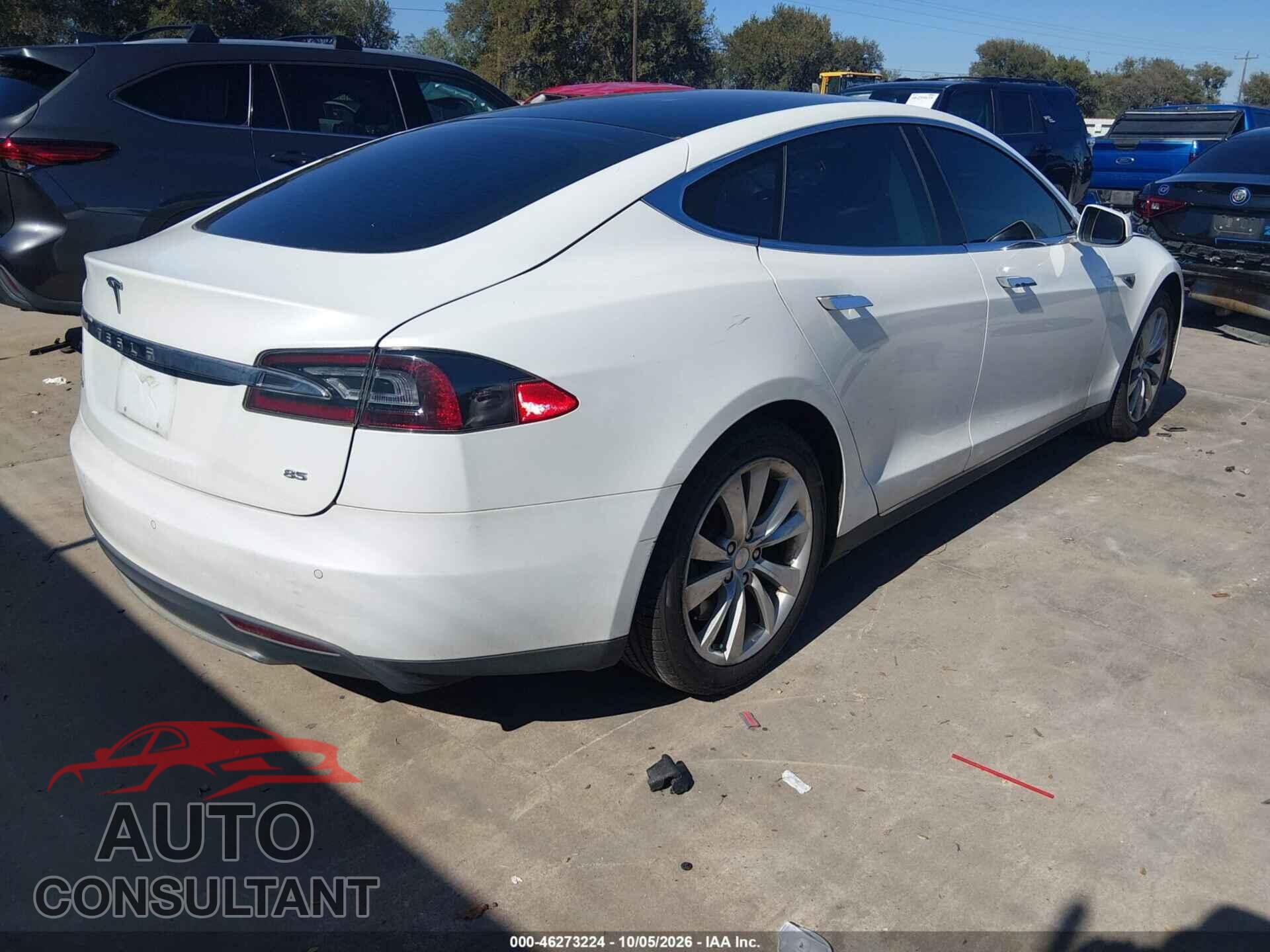 TESLA MODEL S 2014 - 5YJSA1H12EFP30543