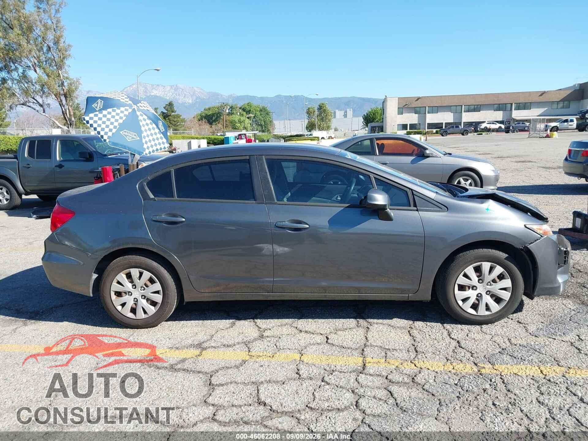 HONDA CIVIC 2012 - 2HGFB2F52CH313331