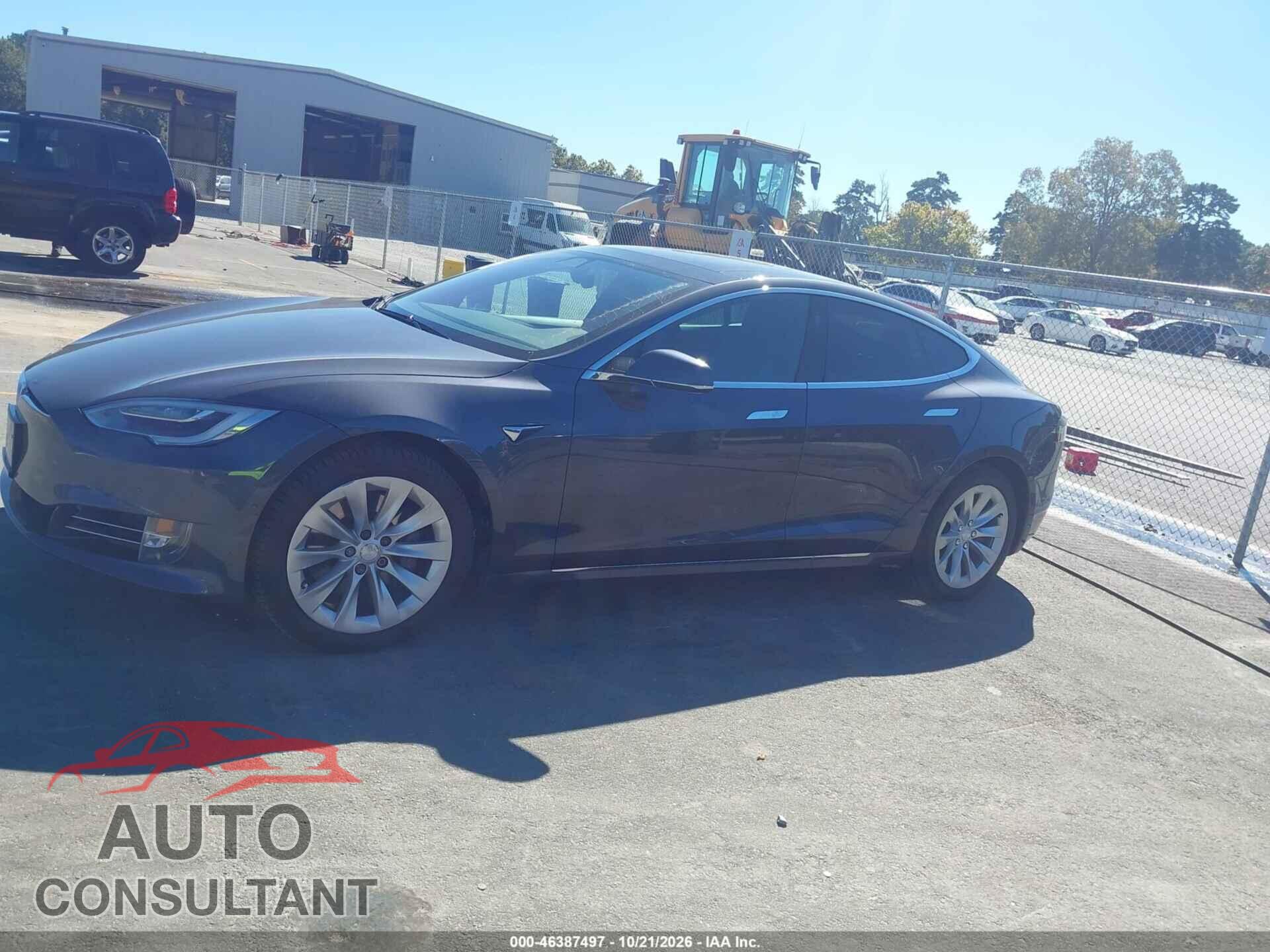 TESLA MODEL S 2017 - 5YJSA1E22HF198499