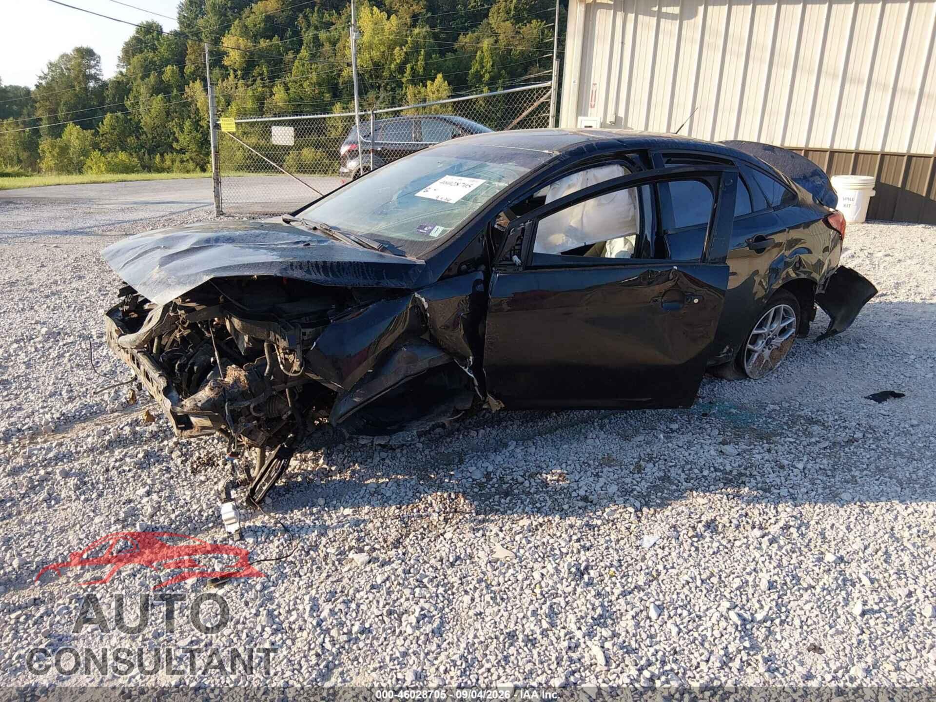 FORD FOCUS 2018 - 1FADP3E20JL227610