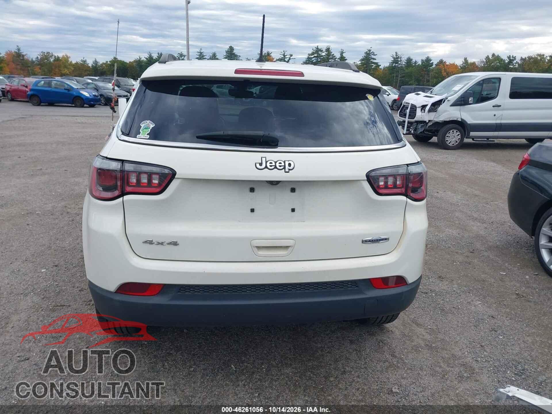 JEEP COMPASS 2018 - 3C4NJDBB4JT167829