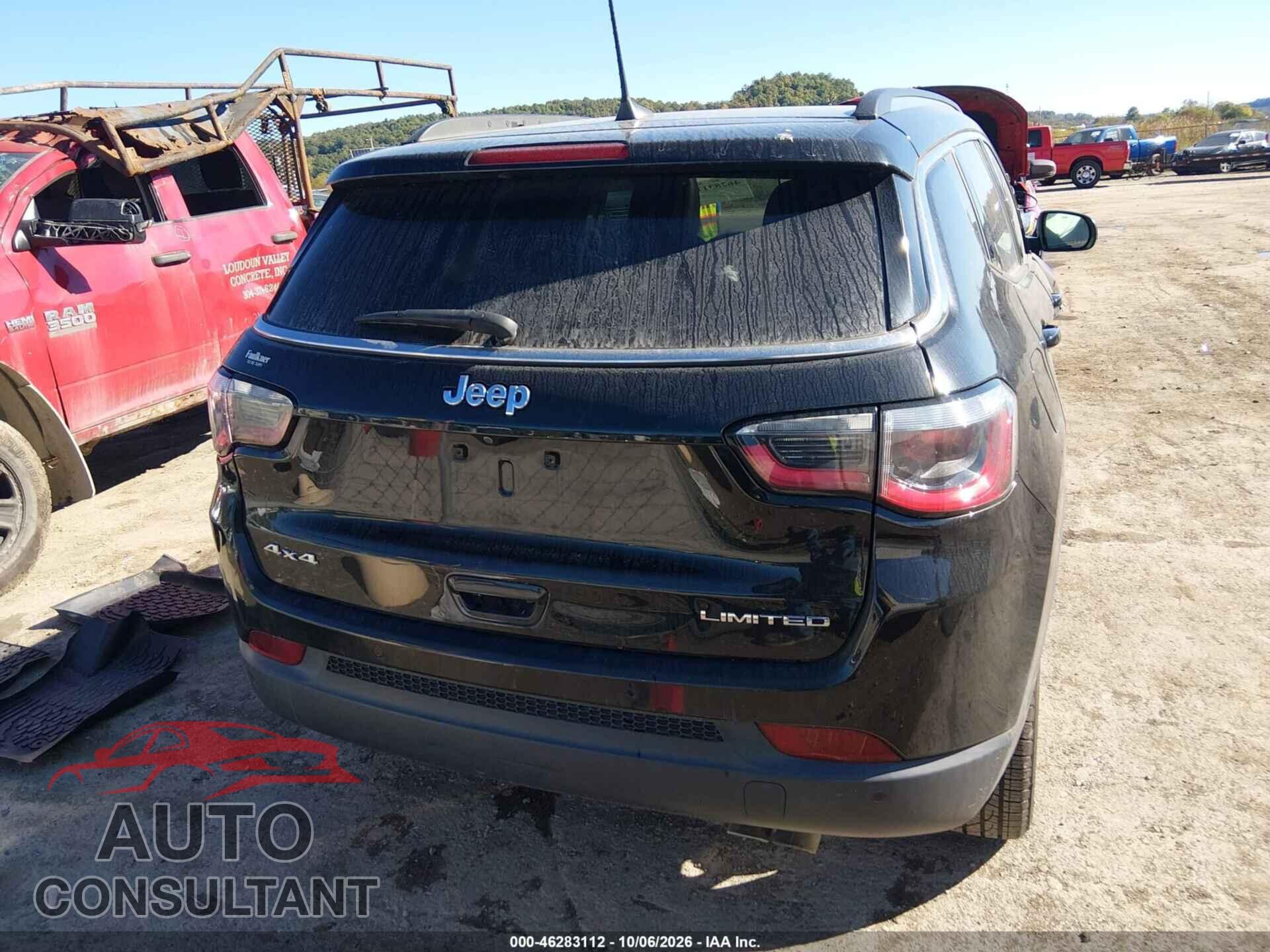 JEEP COMPASS 2018 - 3C4NJDCB2JT435520