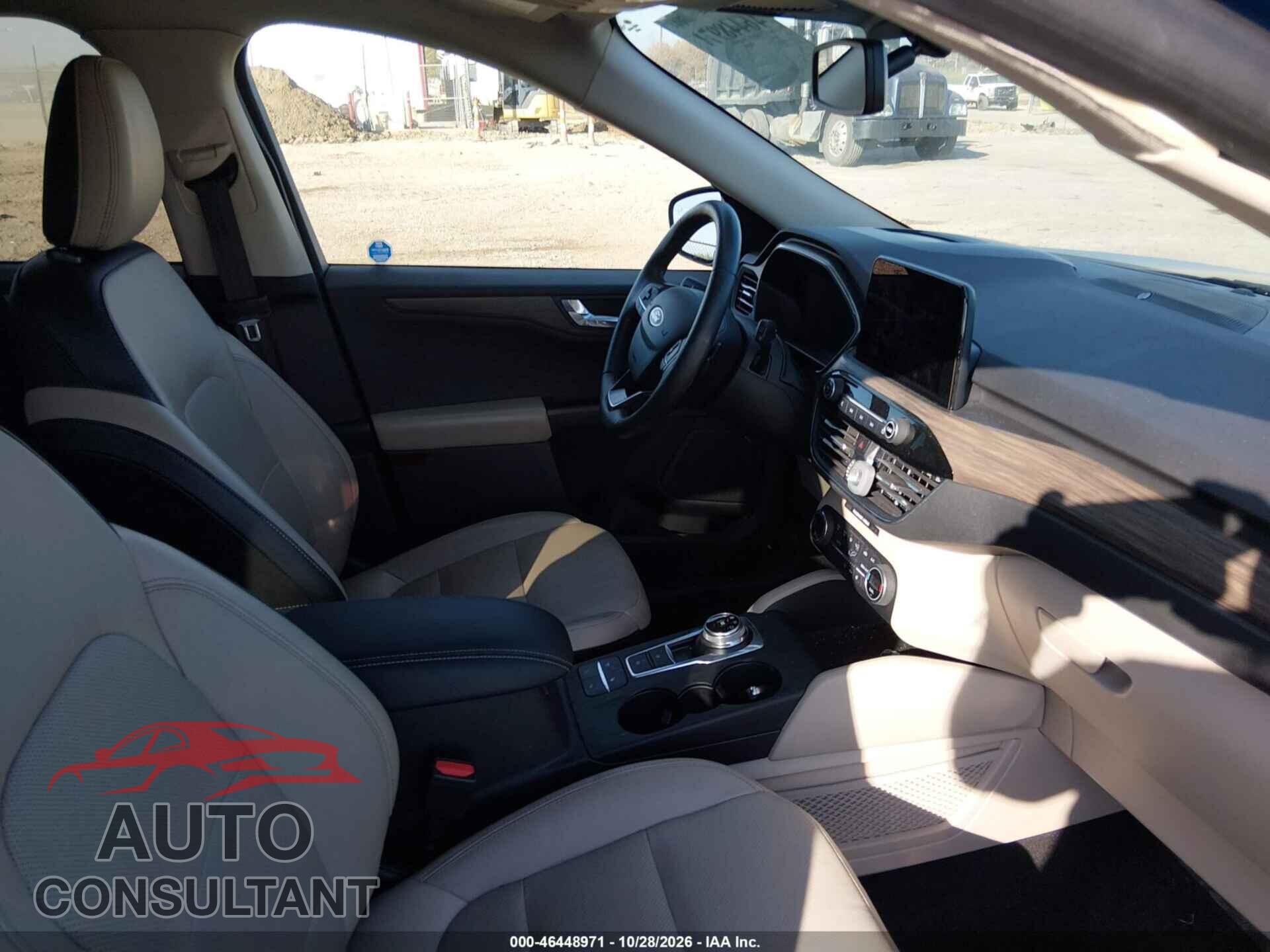 FORD ESCAPE 2020 - 1FMCU9J9XLUA52893