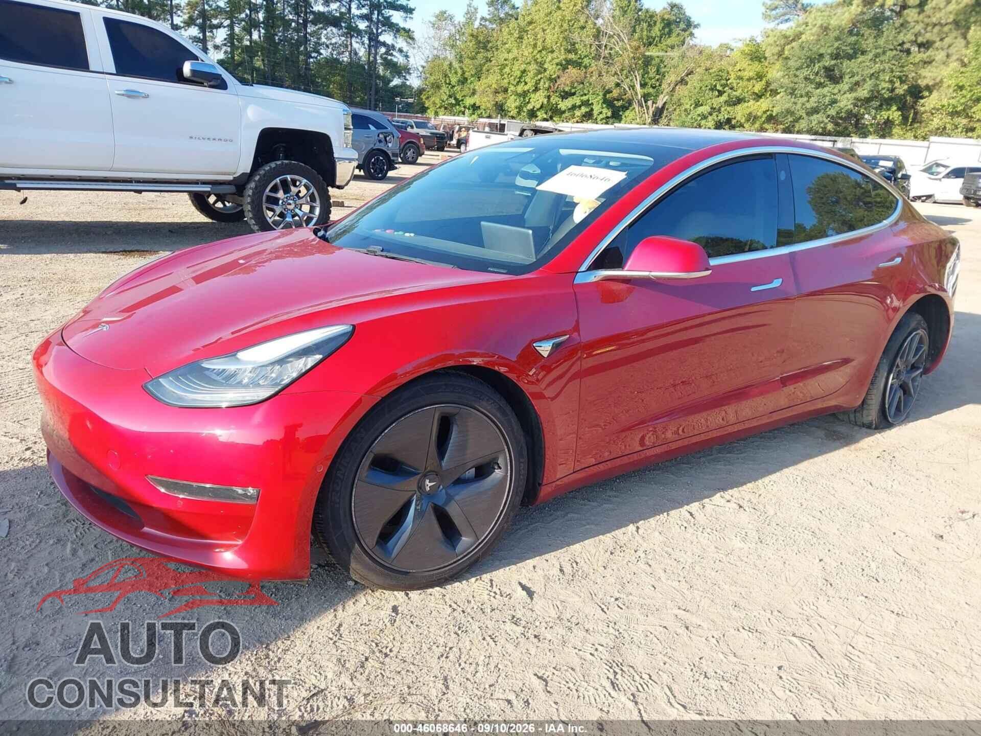 TESLA MODEL 3 2018 - 5YJ3E1EA5JF005302