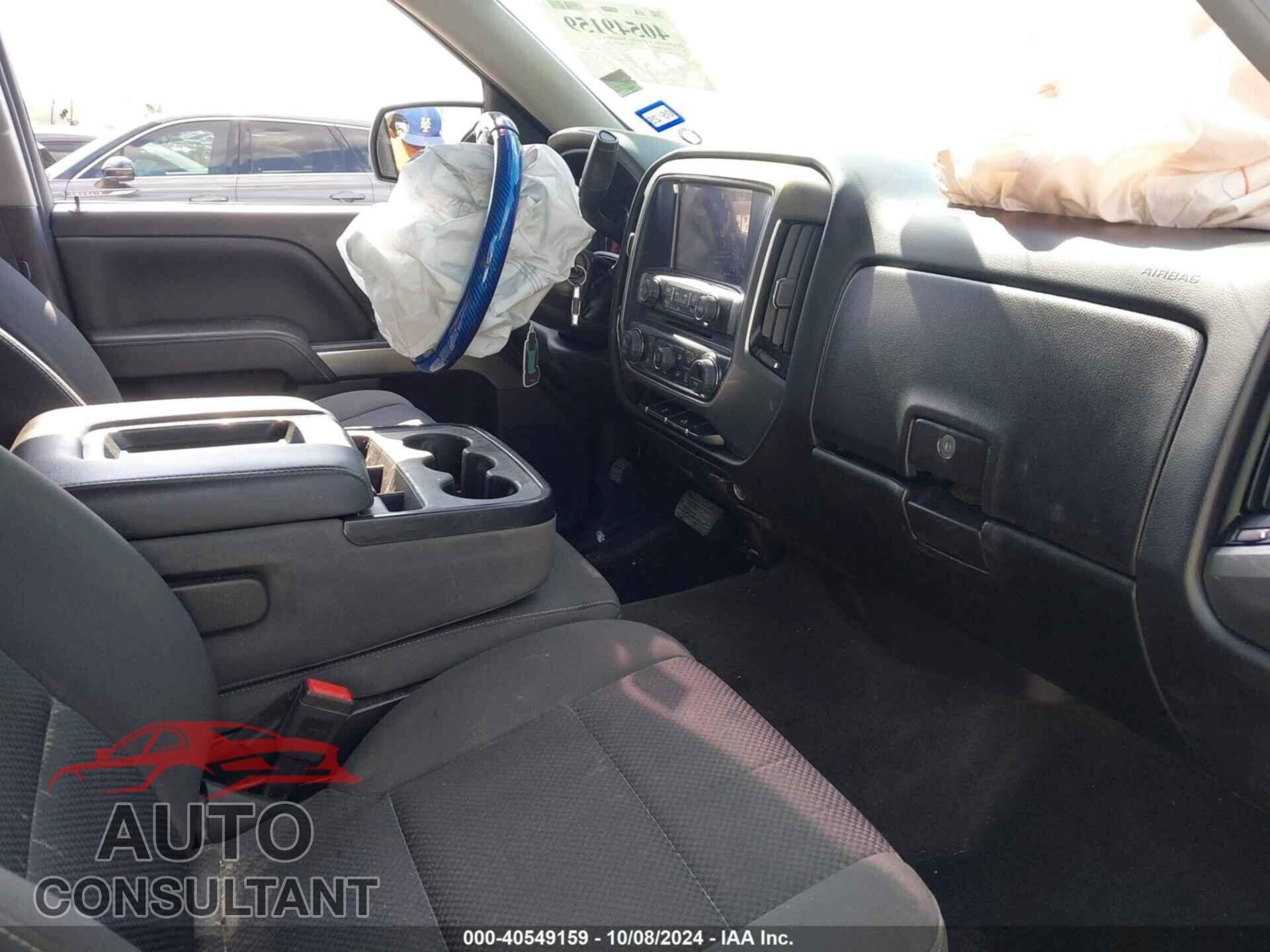 CHEVROLET SILVERADO 1500 2018 - 3GCUCRER6JG307559
