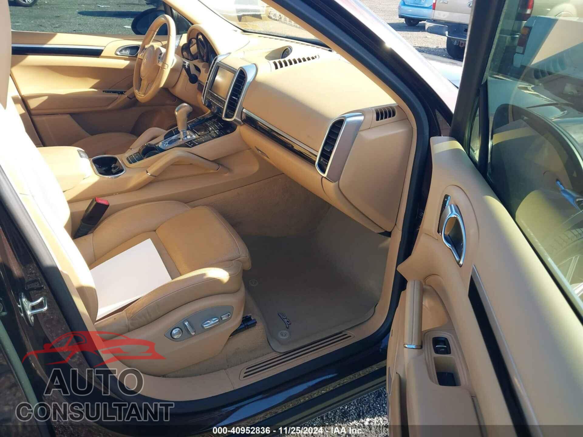 PORSCHE CAYENNE 2014 - WP1AA2A23ELA91976