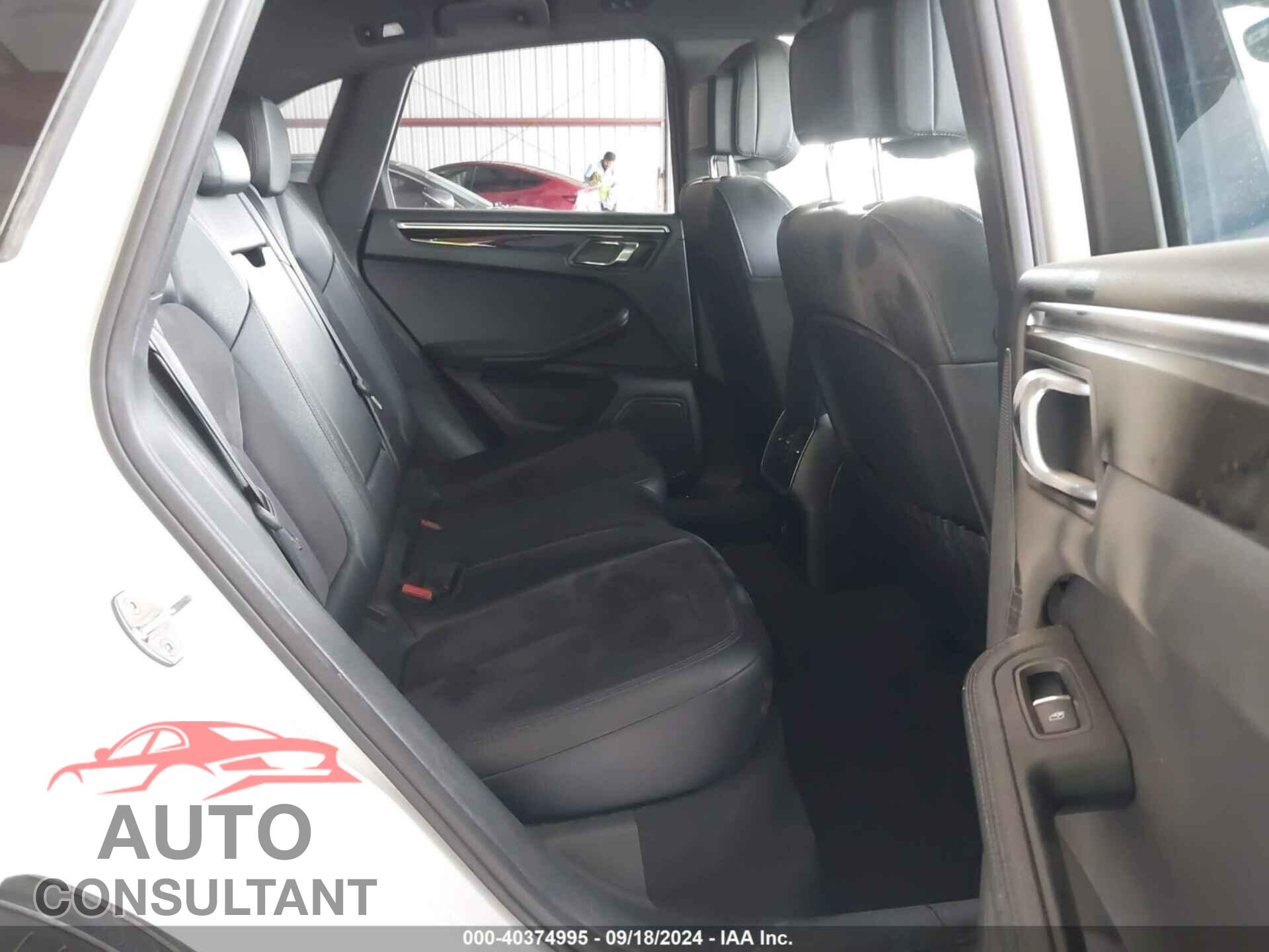 PORSCHE MACAN 2017 - WP1AA2A56HLB83291