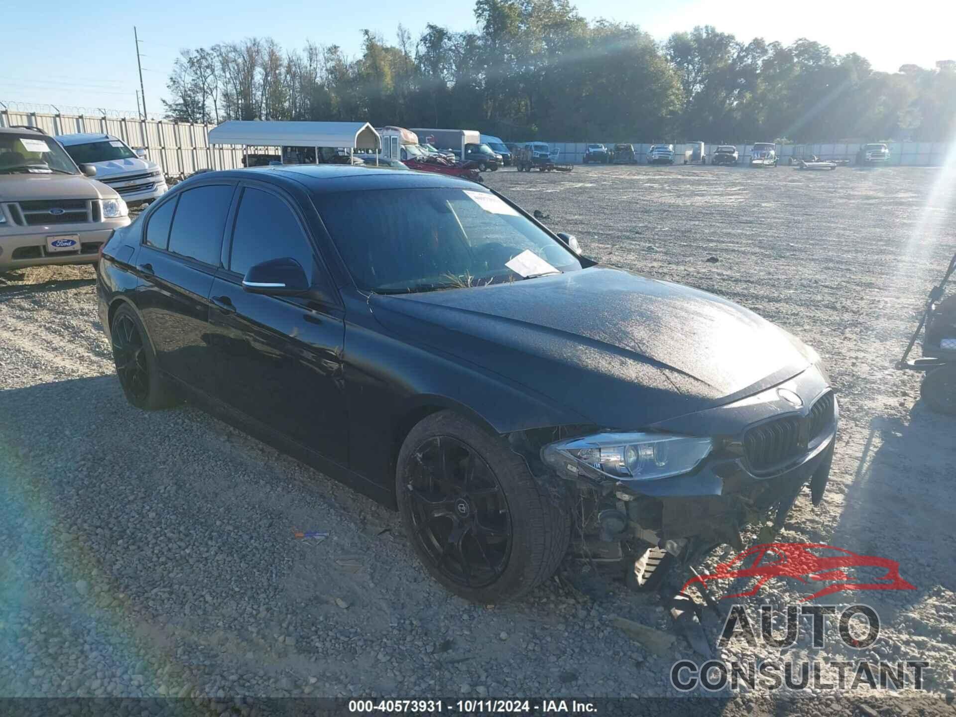 BMW 328I 2013 - WBA3A5G56DNP23480