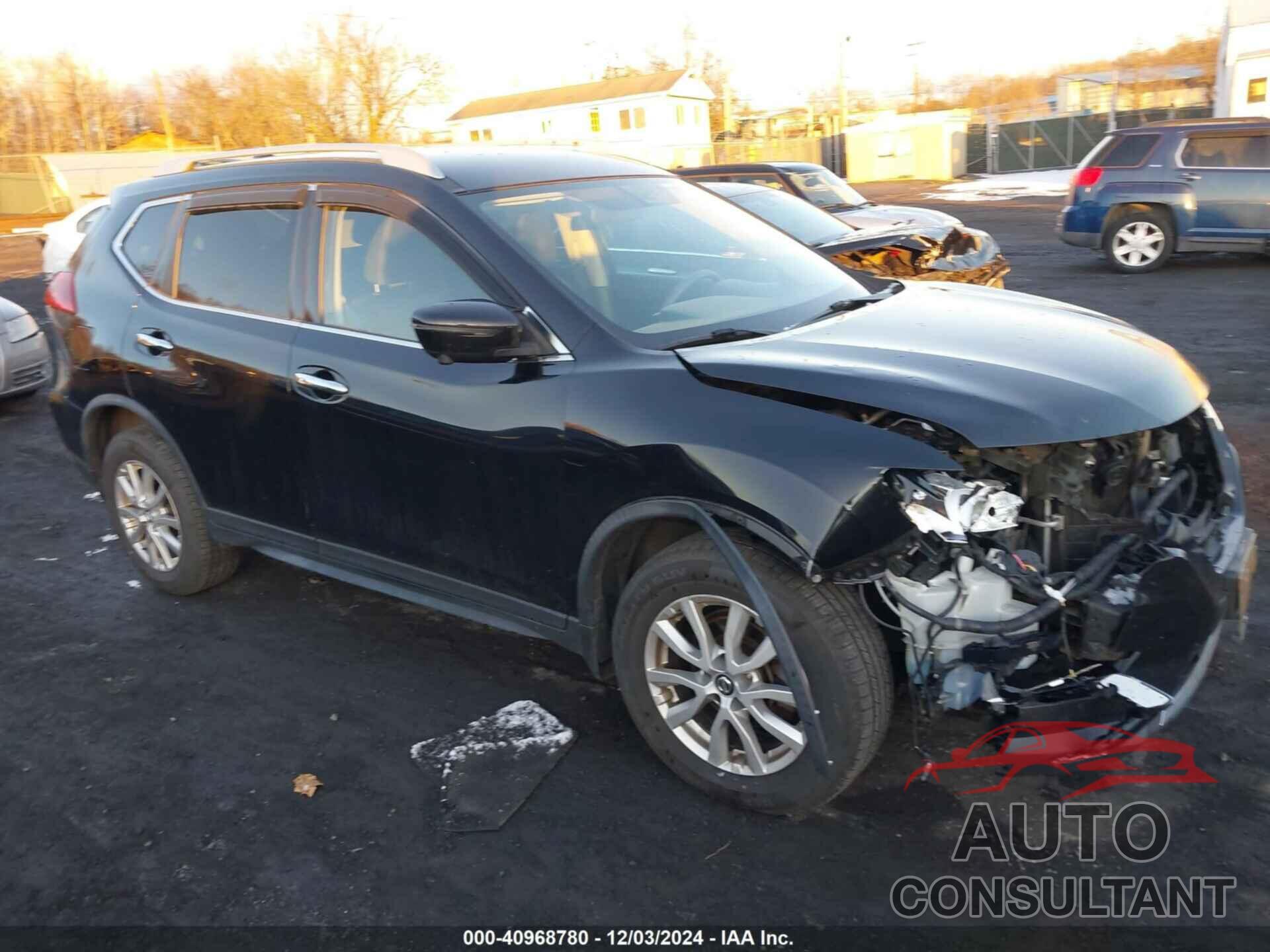 NISSAN ROGUE 2018 - KNMAT2MV0JP534024