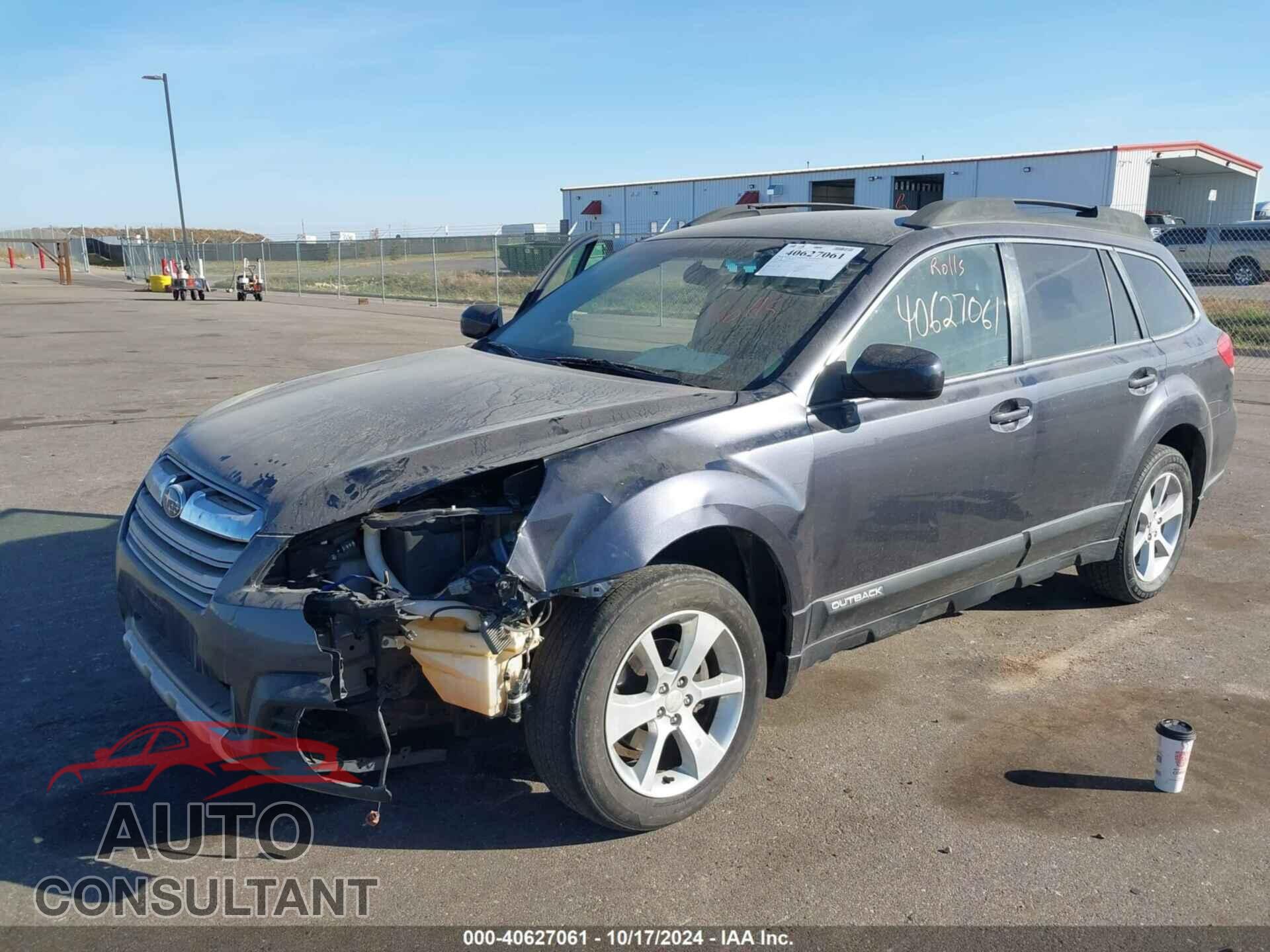 SUBARU OUTBACK 2013 - 4S4BRCCC8D3311987