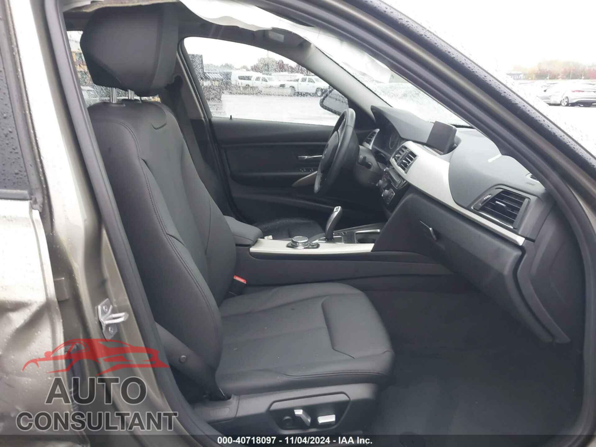 BMW 320I 2017 - WBA8A9C52HK619966