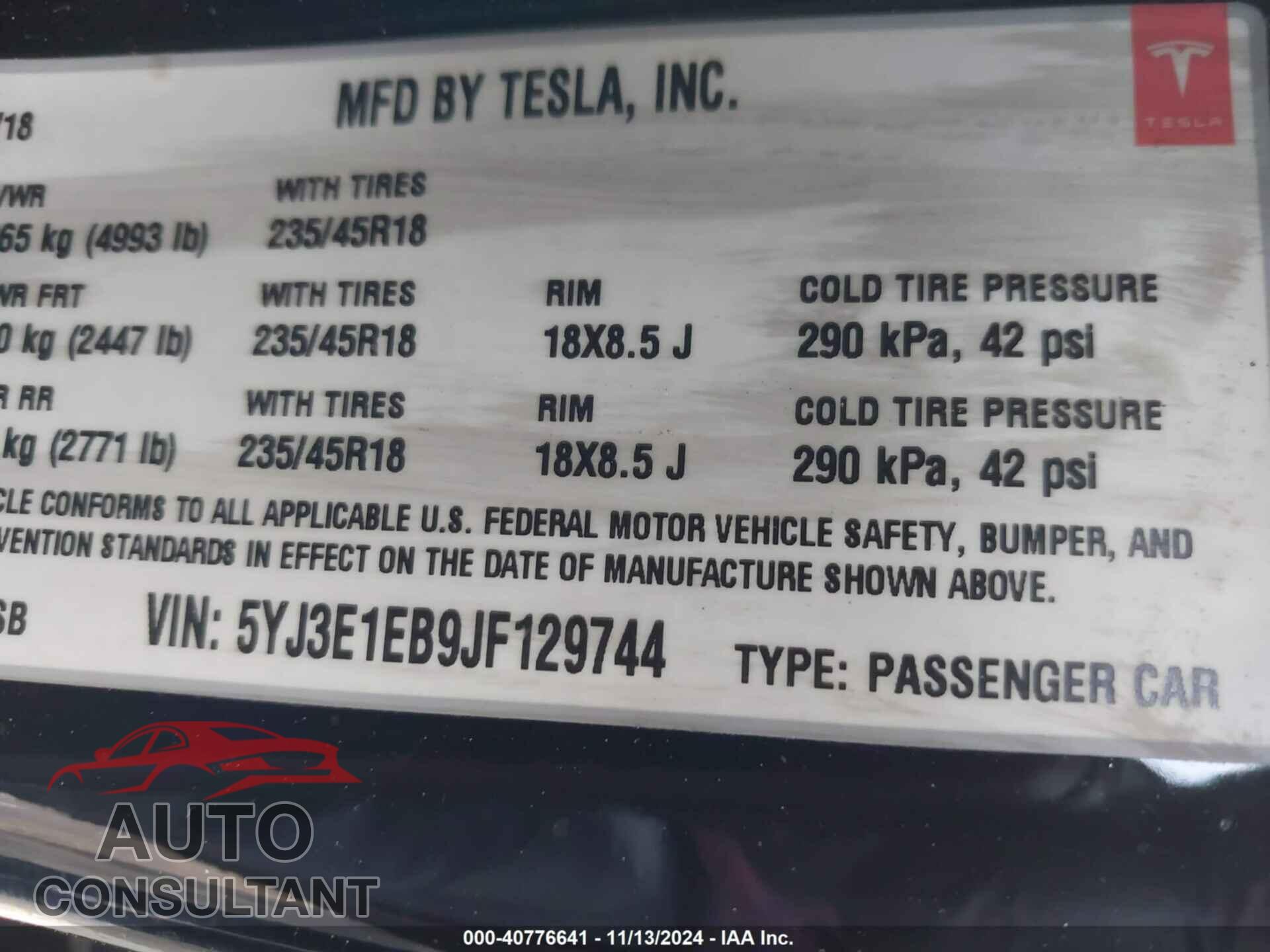 TESLA MODEL 3 2018 - 5YJ3E1EB9JF129744