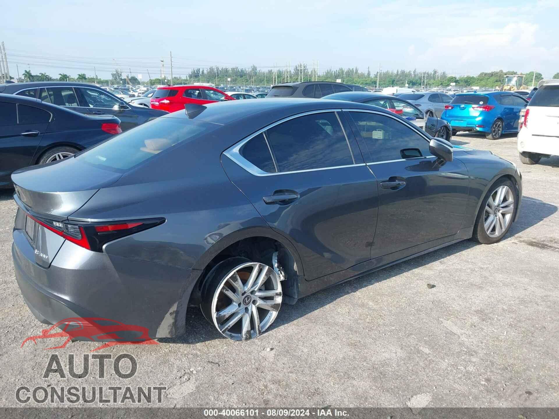 LEXUS IS 300 2021 - JTHAA1D26M5114479