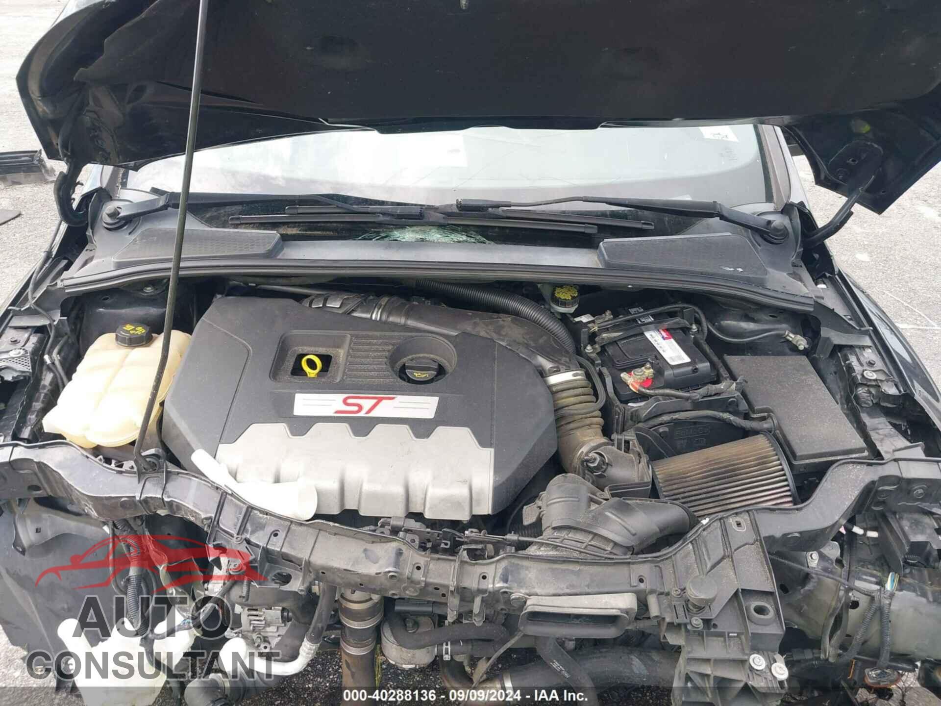 FORD FOCUS ST 2016 - 1FADP3L95GL377219