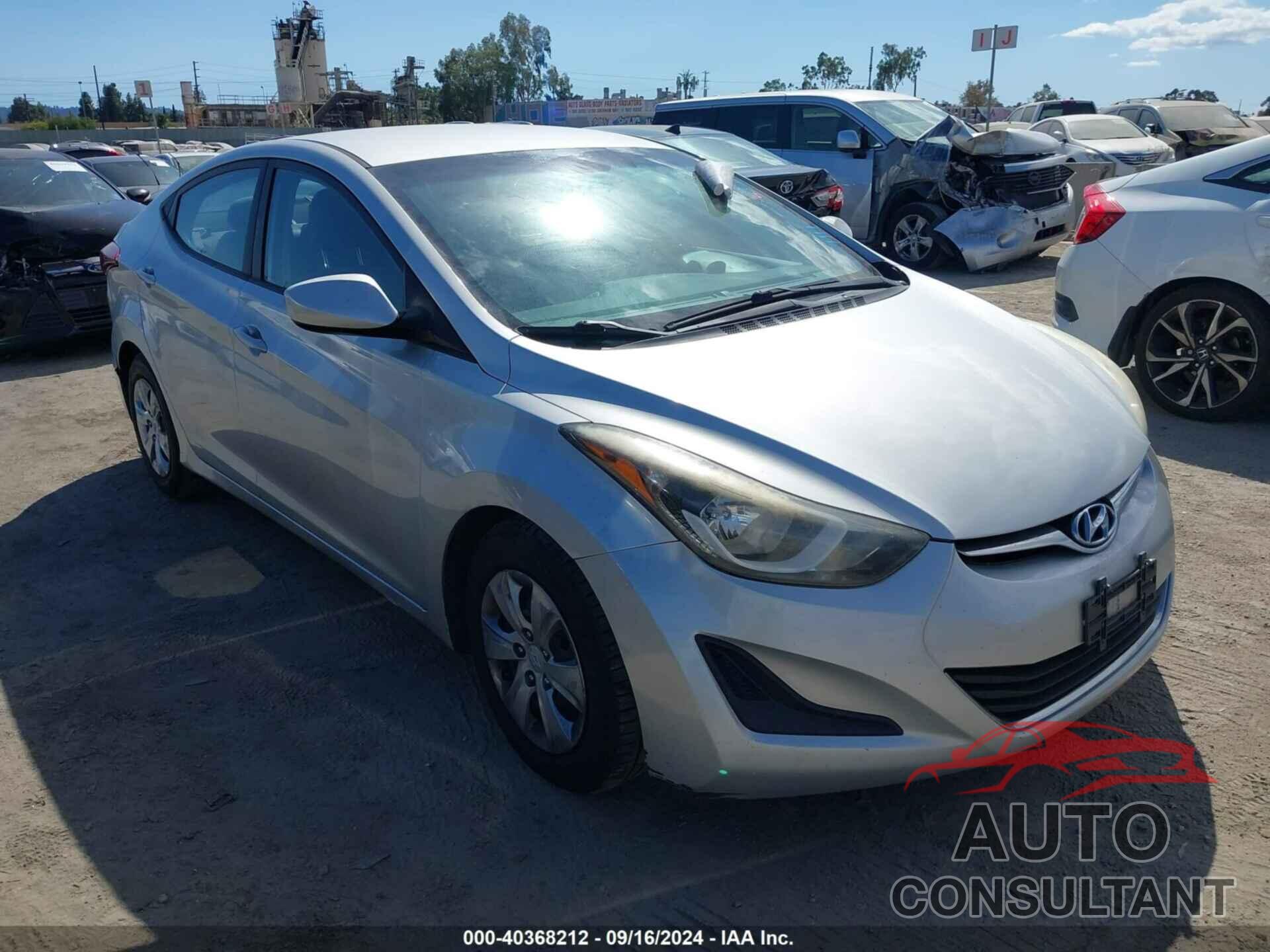 HYUNDAI ELANTRA 2016 - 5NPDH4AE5GH696721