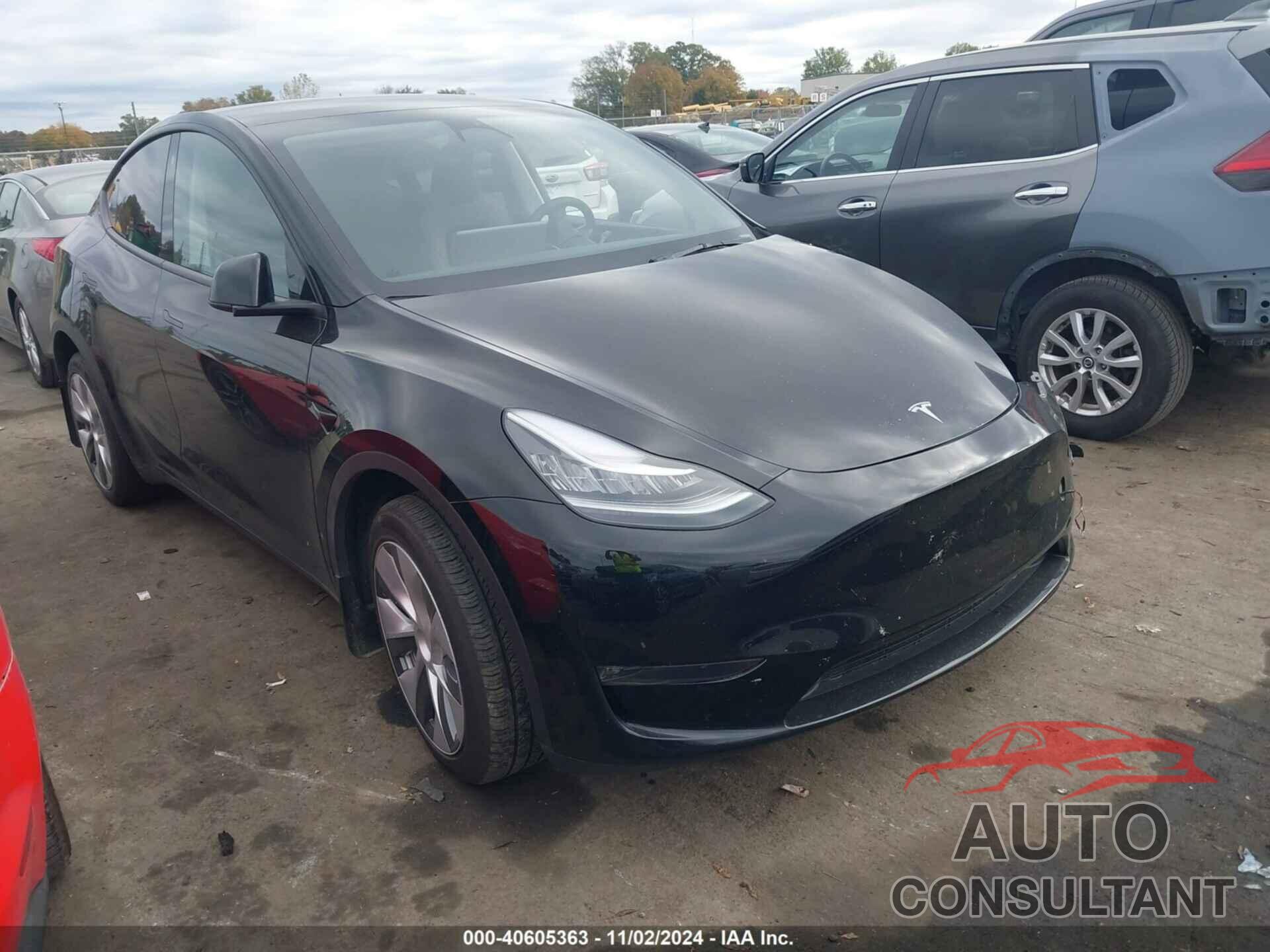 TESLA MODEL Y 2023 - 7SAYGDEE2PA110540