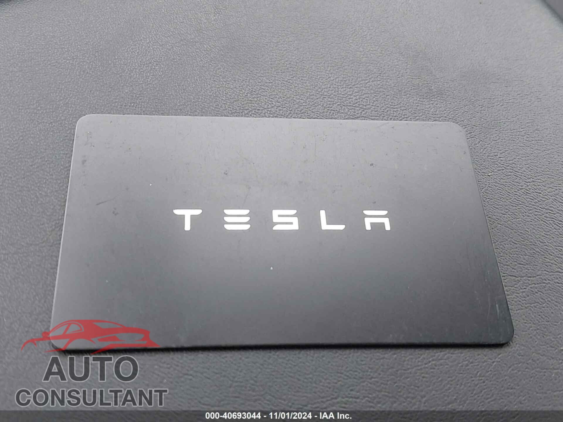 TESLA MODEL 3 2022 - 5YJ3E1EA3NF302753