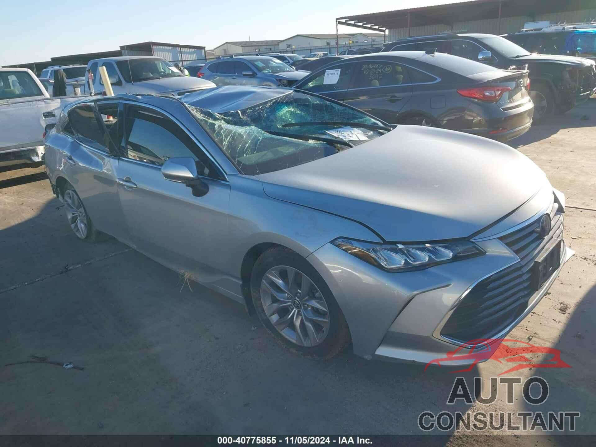 TOYOTA AVALON 2022 - 4T1JA1AB1NU014945