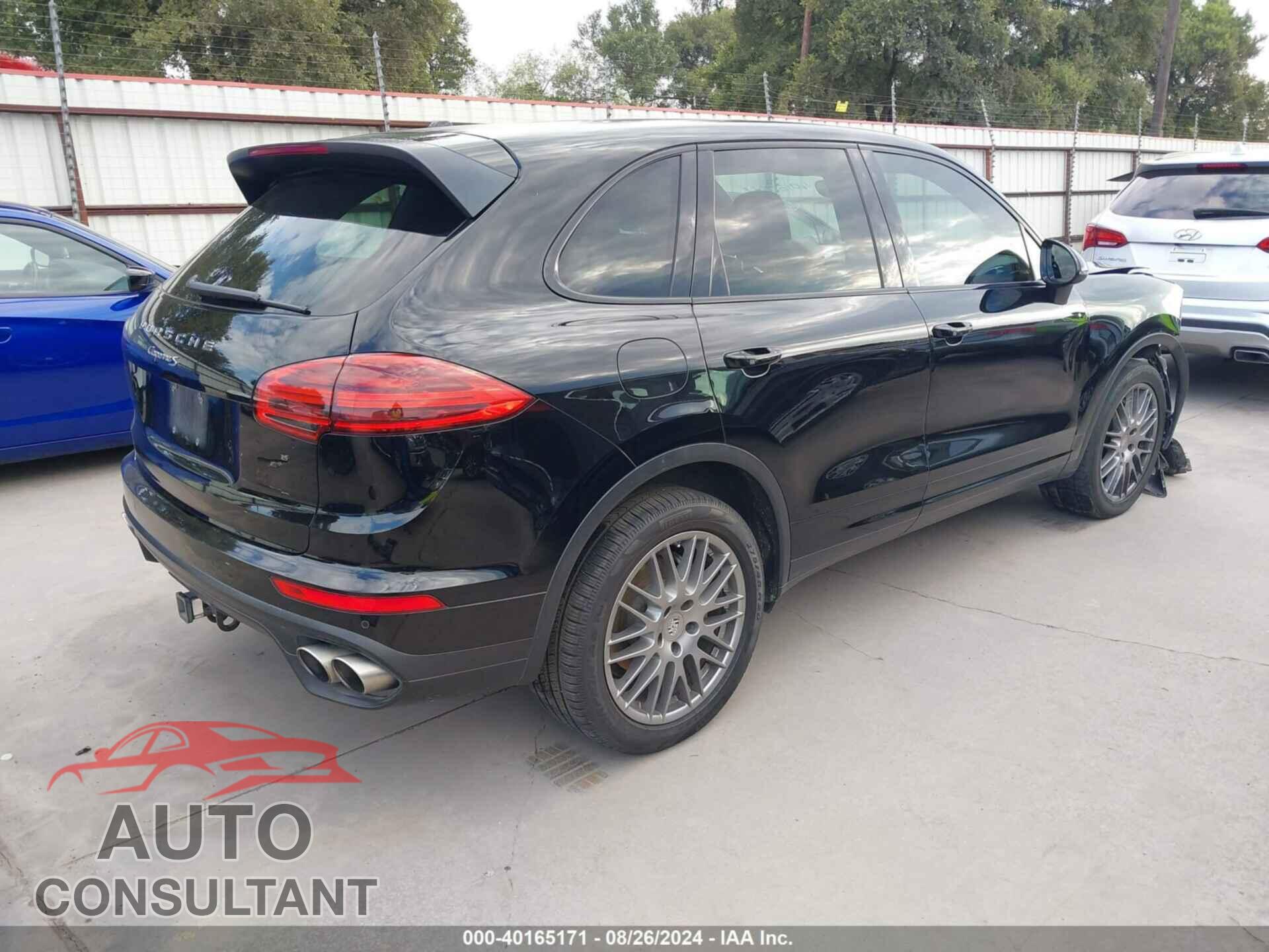 PORSCHE CAYENNE 2017 - WP1AB2A2XHLA50813