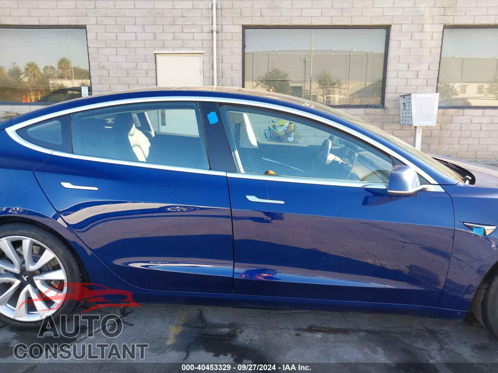 TESLA MODEL 3 2018 - 5YJ3E1EB3JF063725