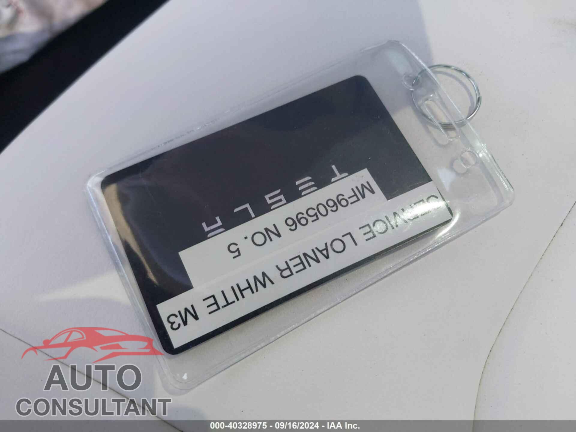 TESLA MODEL 3 2021 - 5YJ3E1EB5MF960596