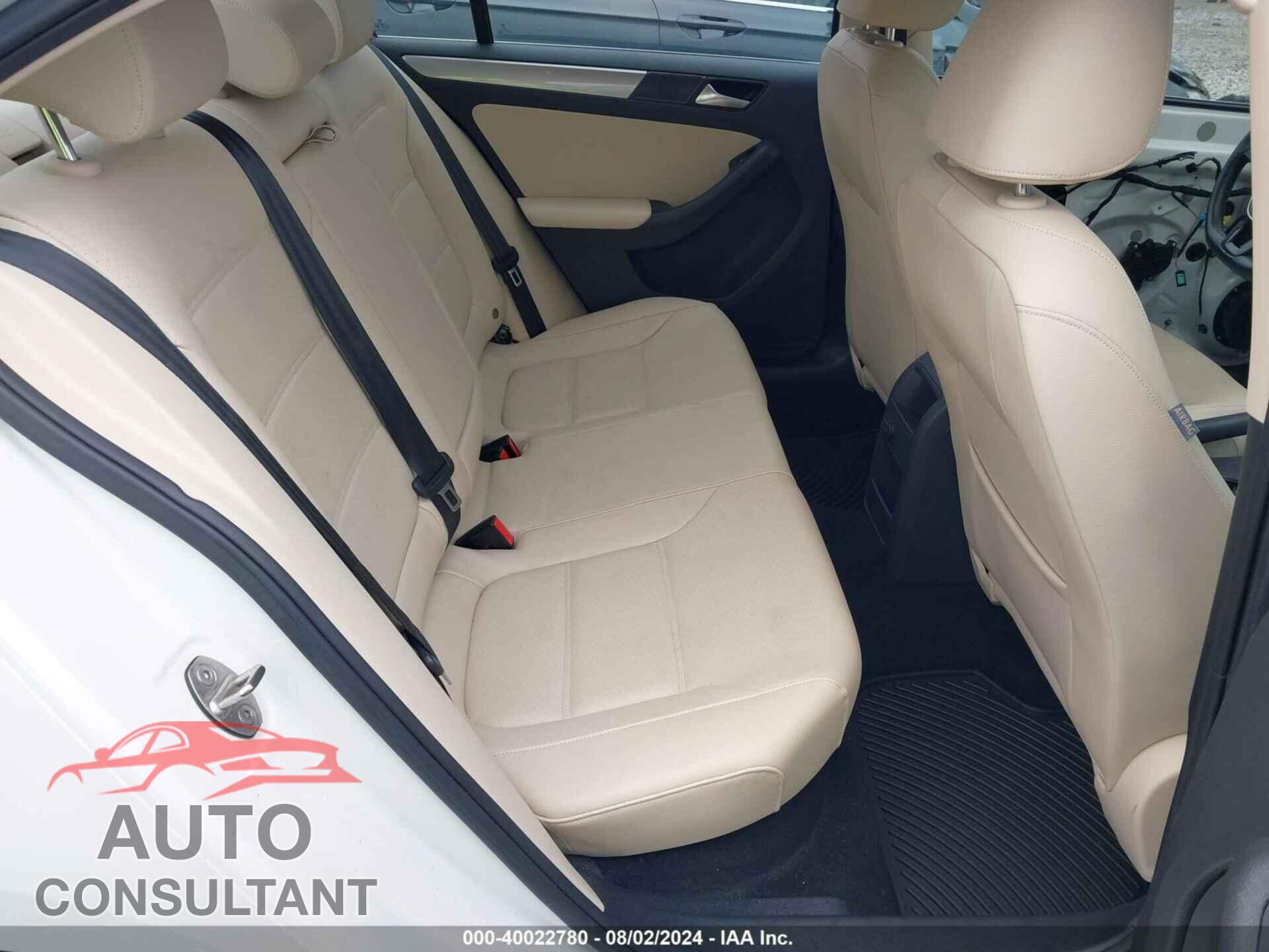 VOLKSWAGEN JETTA 2017 - 3VWDB7AJ9HM295522